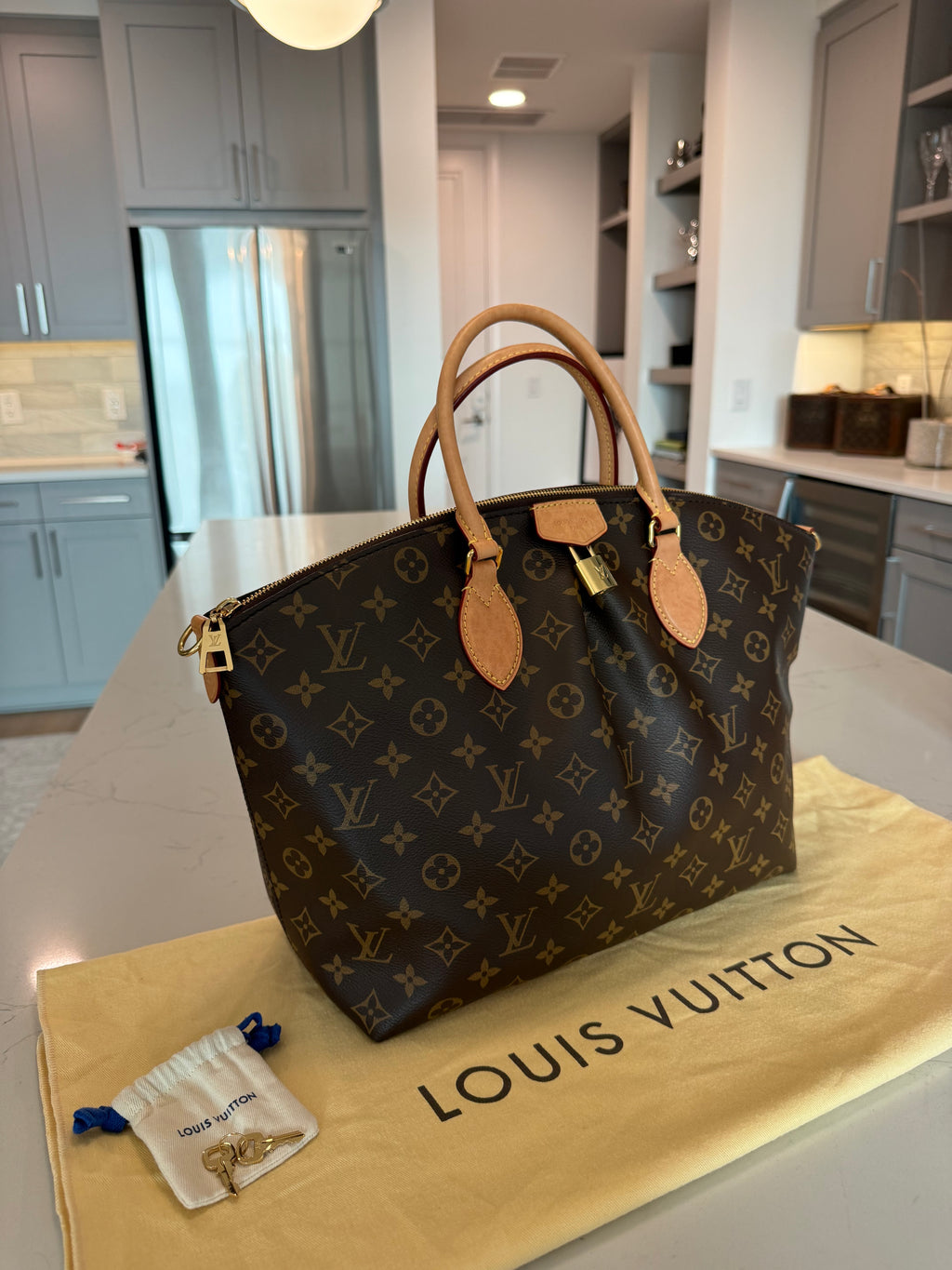 Louis Vuitton Boetie MM