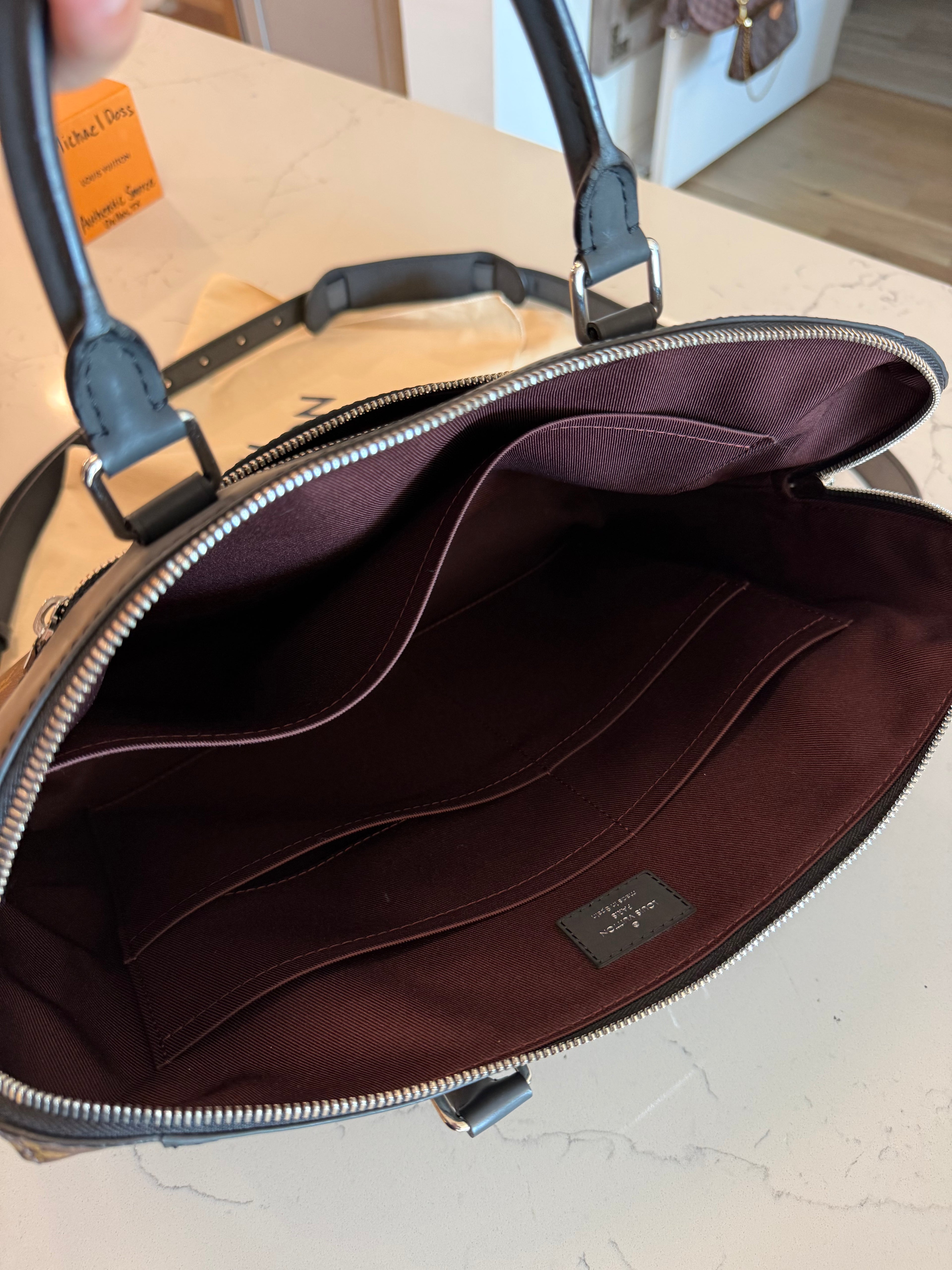 Louis Vuitton Porte-Documents Jour NM Macassar