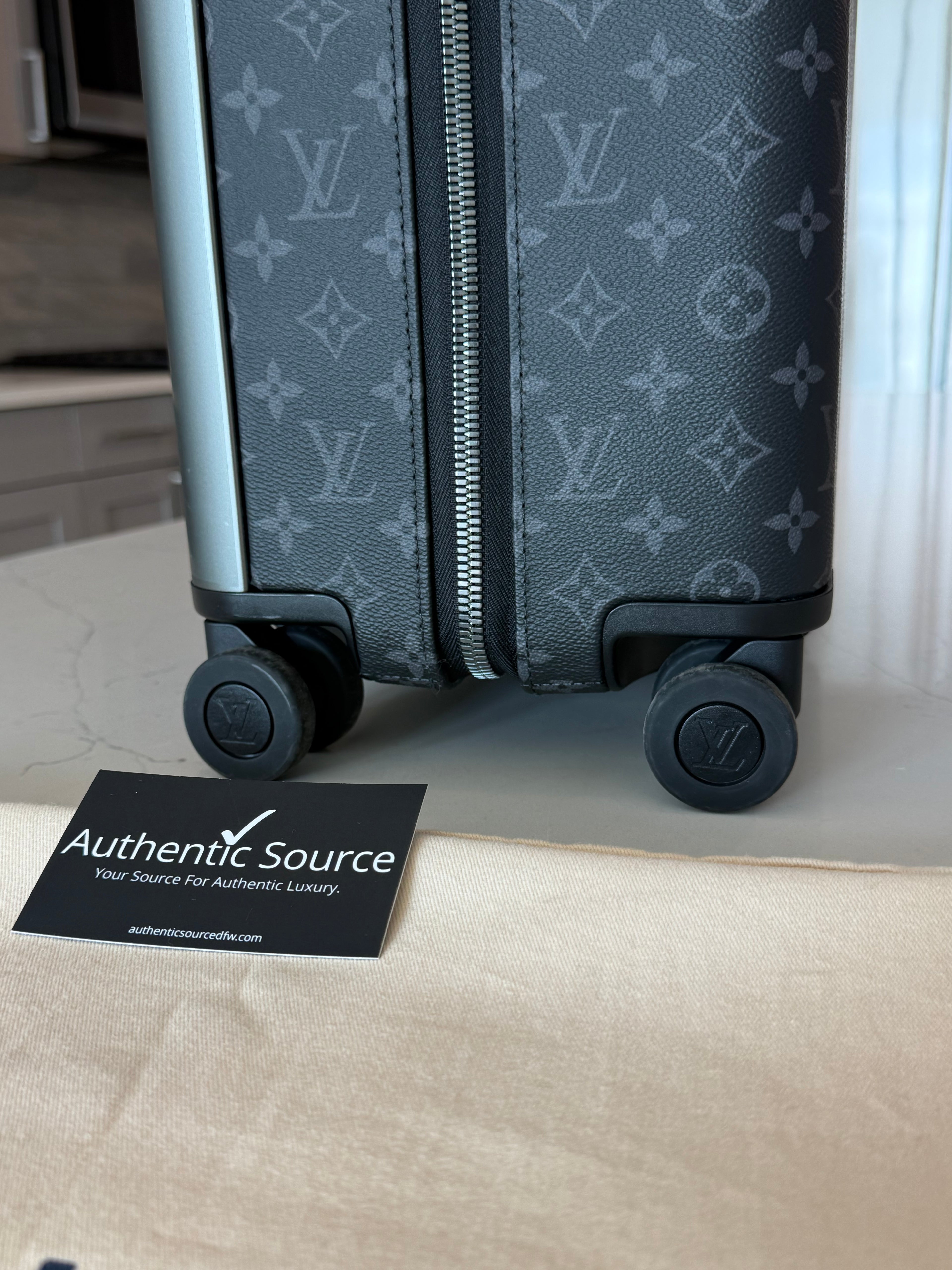 Louis Vuitton Horizon 55 Monogram Eclipse