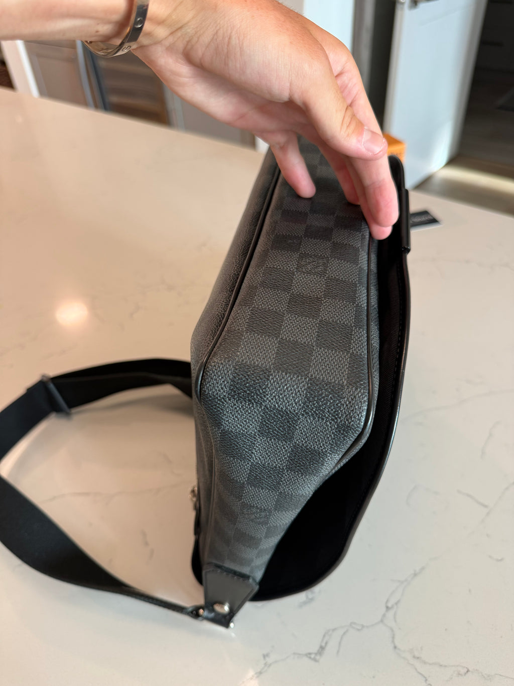 Louis Vuitton Daniel MM Damier Graphite
