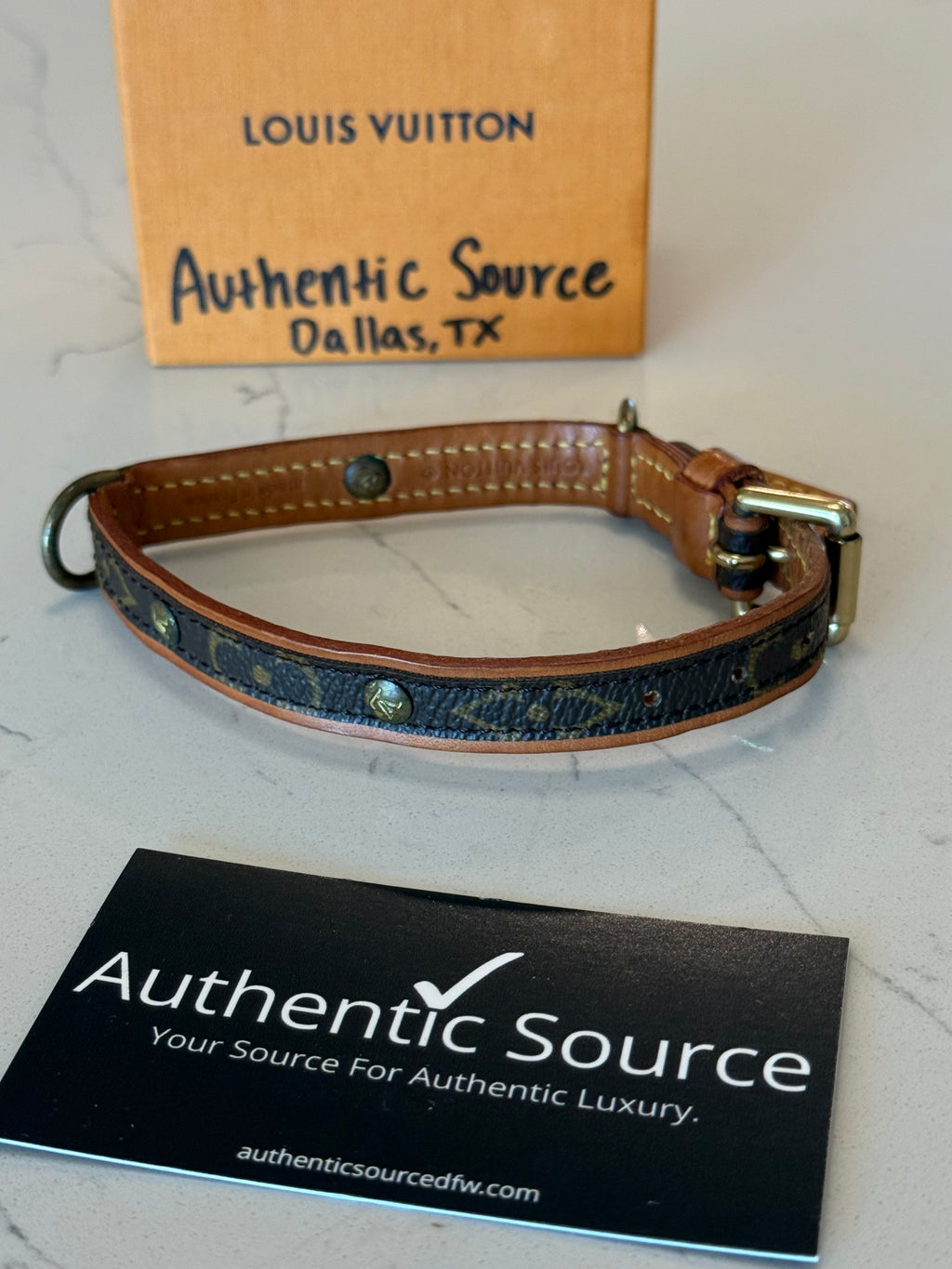 Louis Vuitton Baxter Pet Collar PM