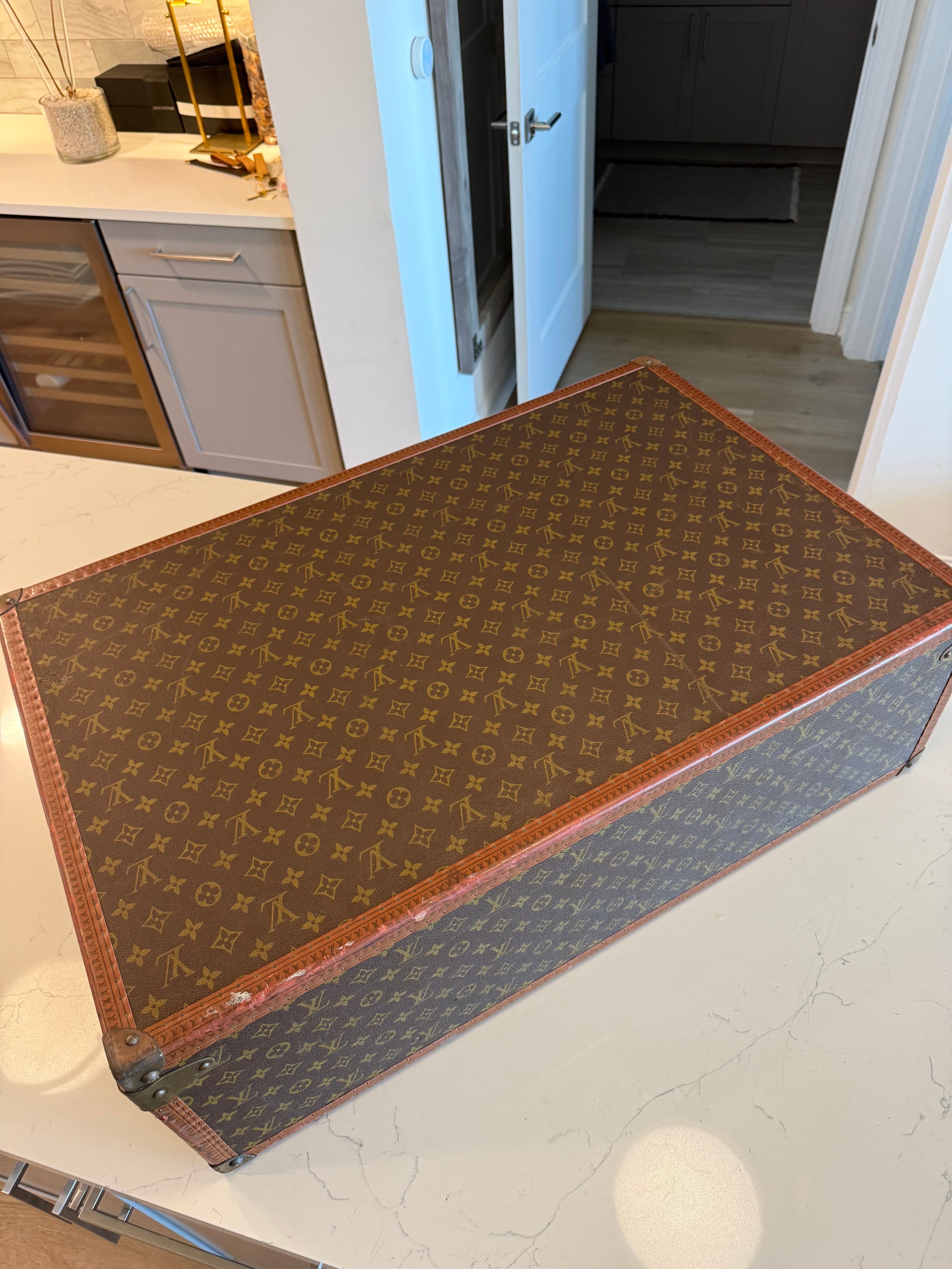 Louis Vuitton Alzer 80 Trunk