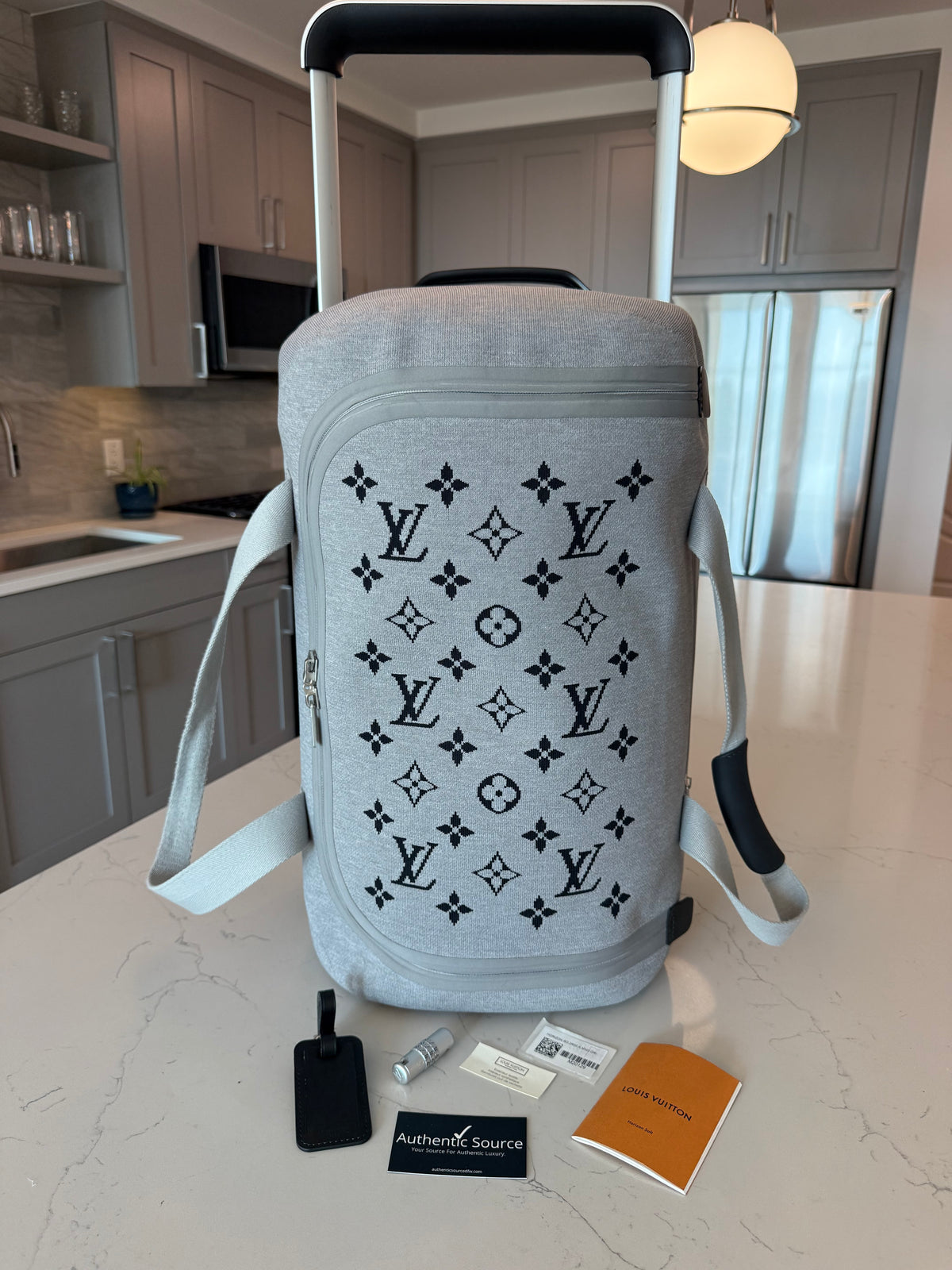 Louis Vuitton Soft Horizon Rolling Luggage