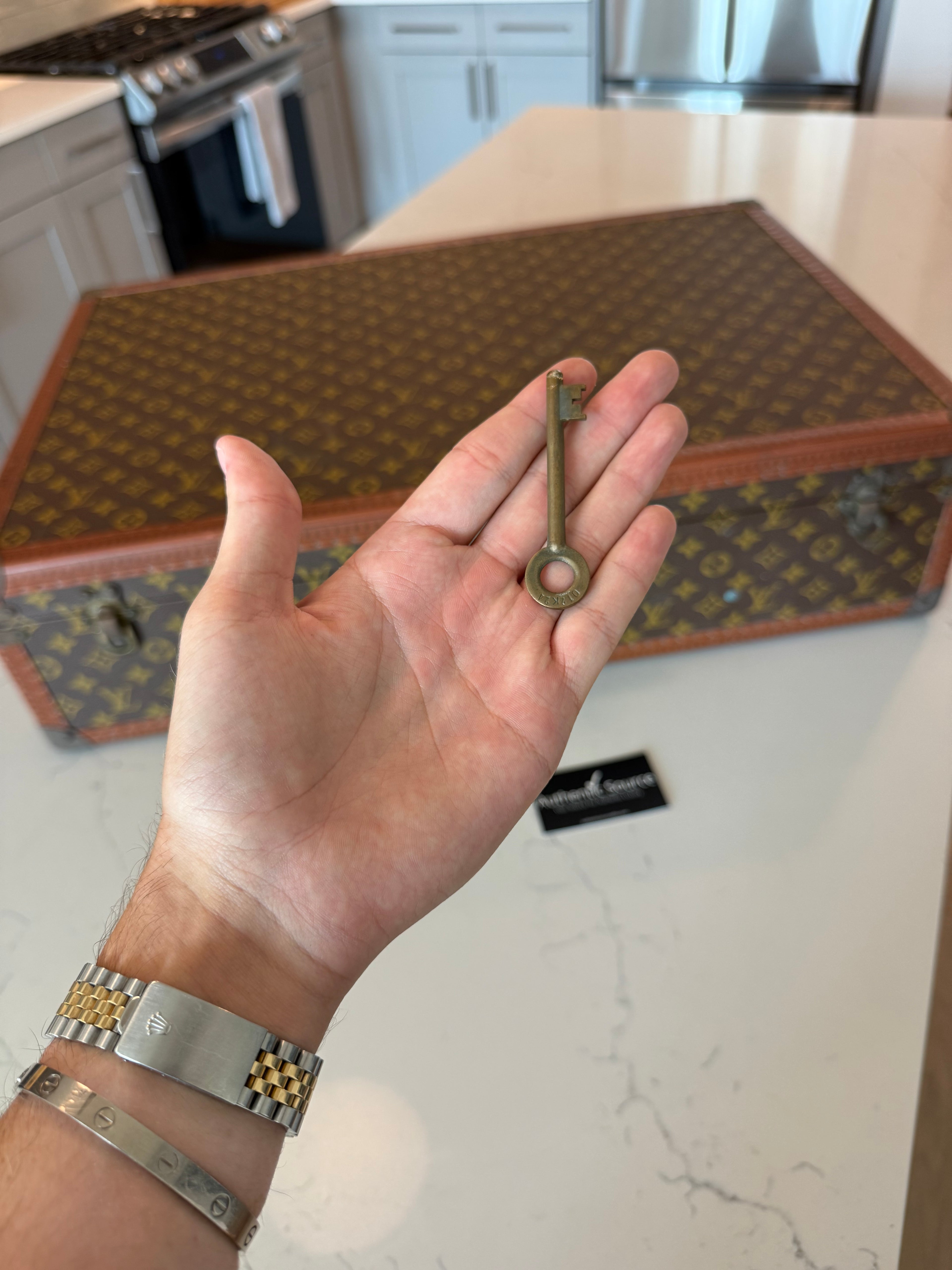 Louis Vuitton Bisten 65 Trunk