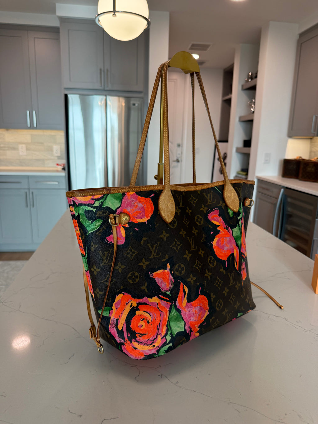 Louis Vuitton Neverfull MM Roses