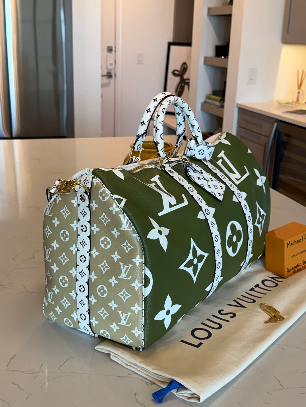 Louis Vuitton Keepall 50 Bandouliere Giant Khaki