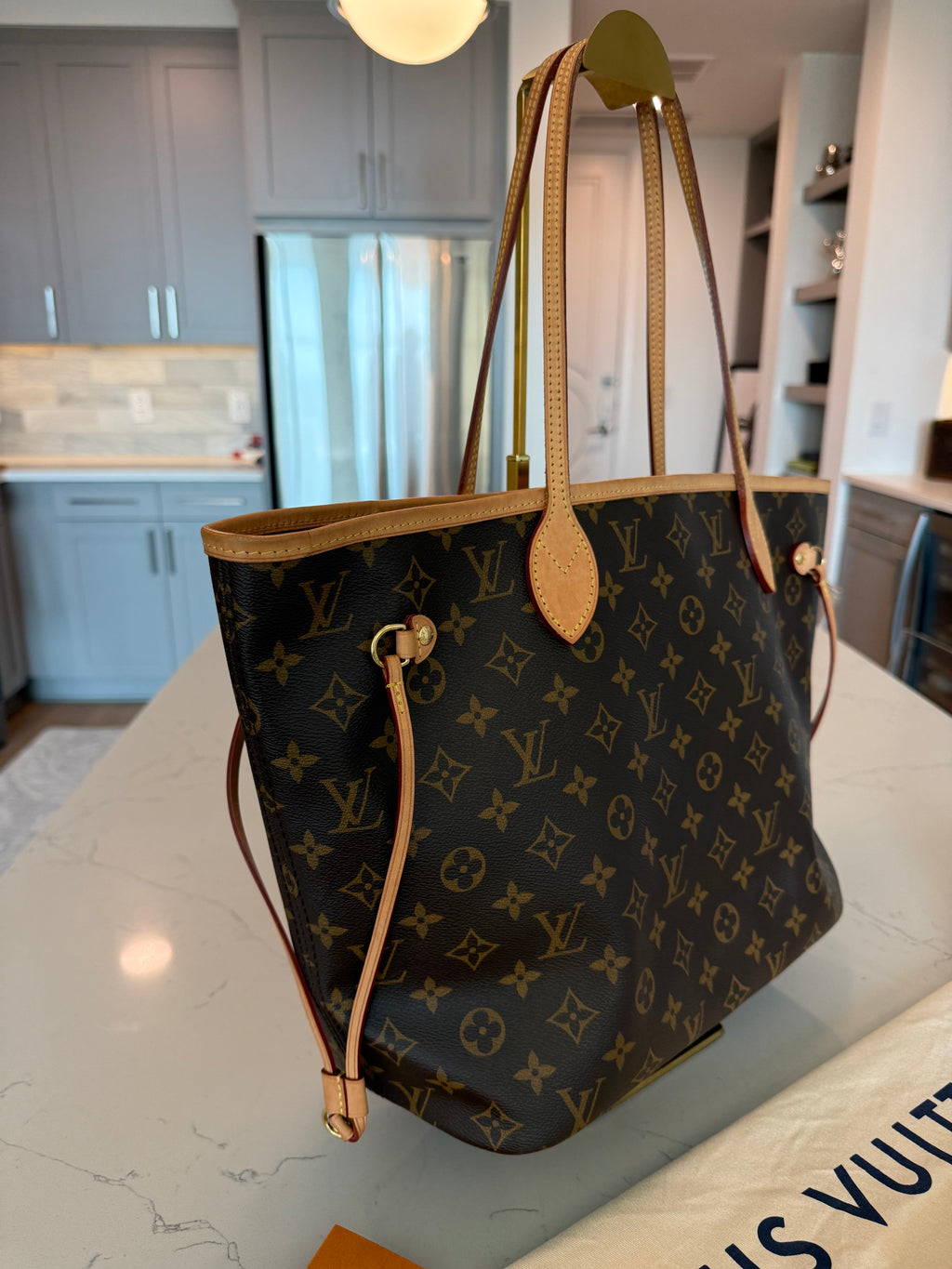 Louis Vuitton Neverfull MM