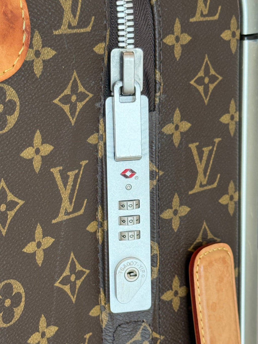 Louis Vuitton Horizon 55 Monogram