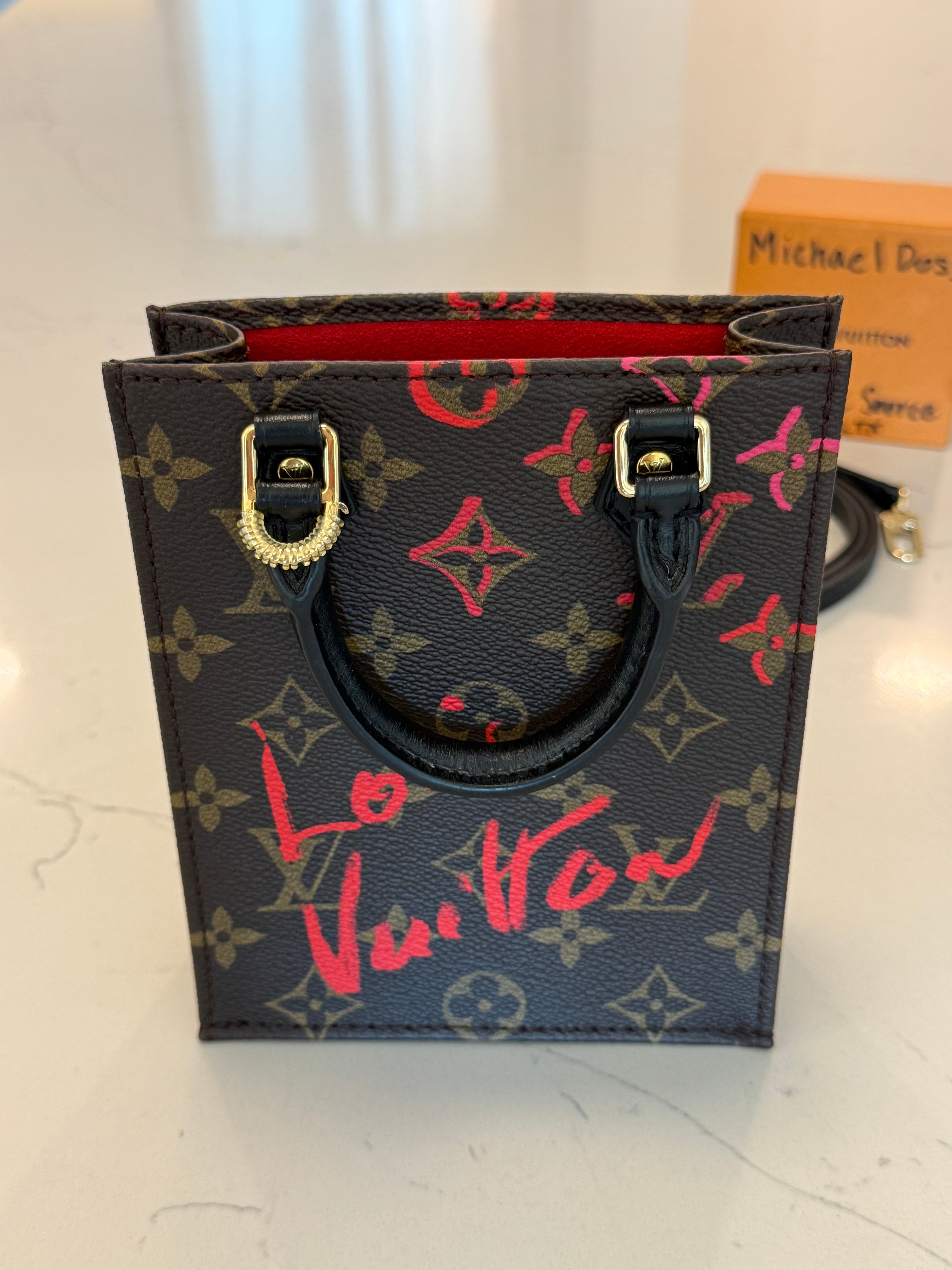 Louis Vuitton Fall in Love Sac Plat Petit - Limited Edition