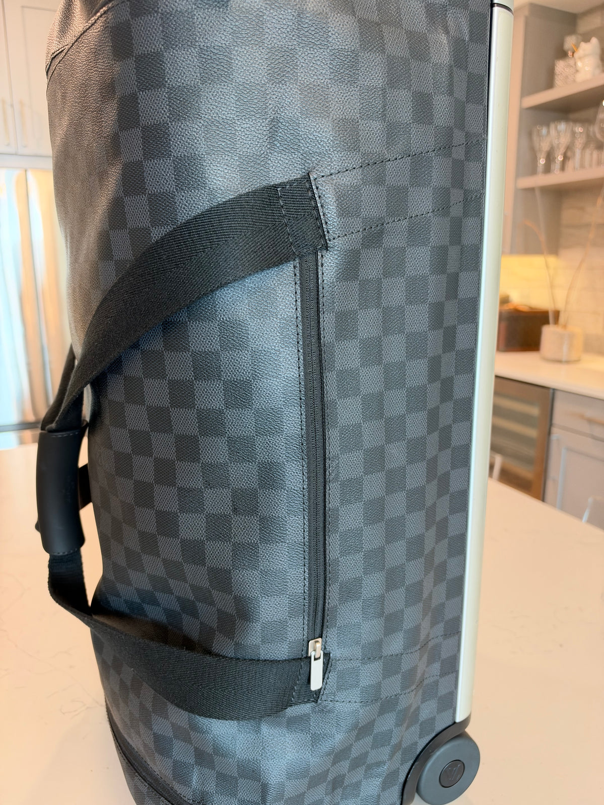 Louis Vuitton Soft Horizon 65 Damier Graphite