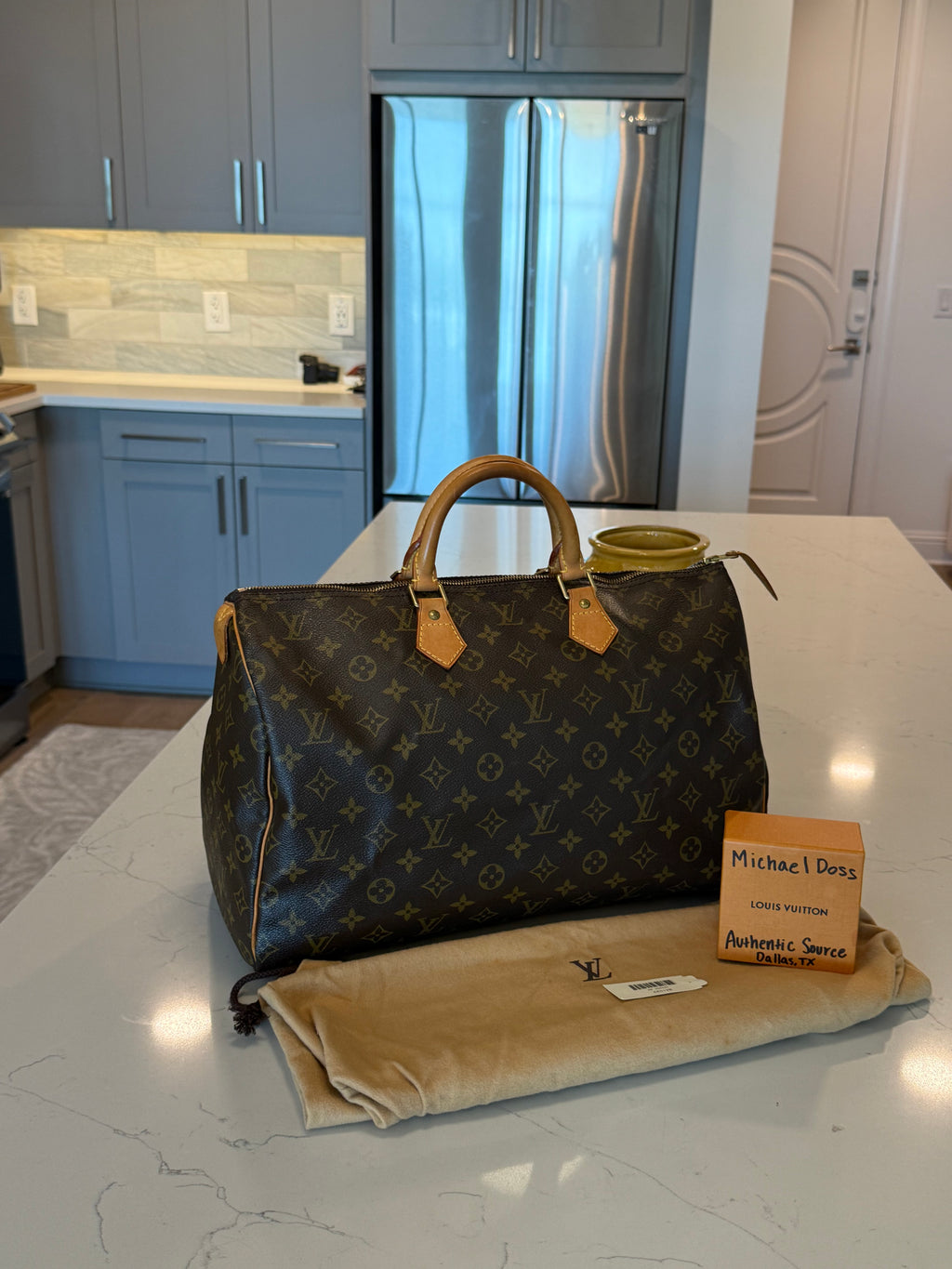 Louis Vuitton Speedy 40 Monogram