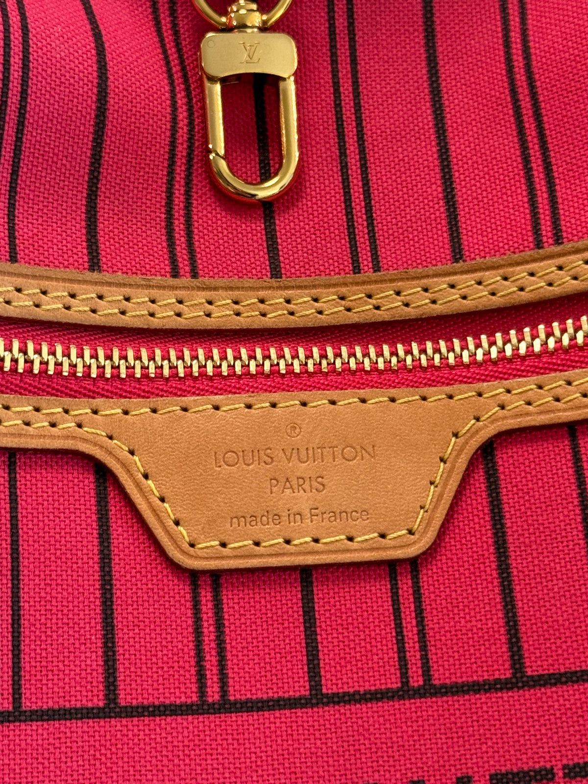 Louis Vuitton Neverfull MM Love Lock Limited Edition
