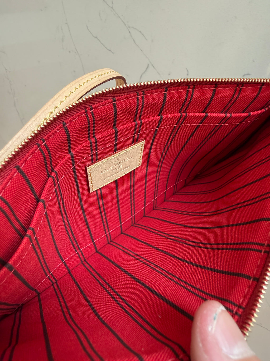 Louis Vuitton Clutch/Pouch