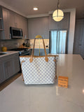 Louis Vuitton Neverfull MM Damier Azur
