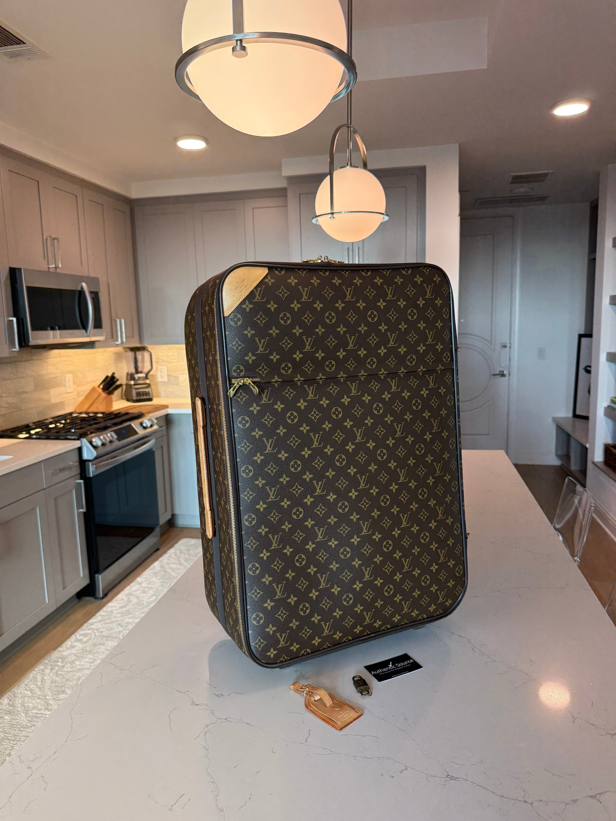 Louis Vuitton Pegase 70 Rolling Luggage