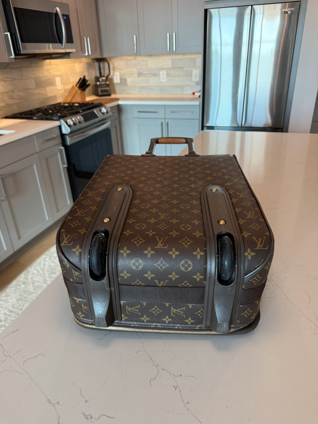 Louis Vuitton Pegase 55 Rolling Luggage