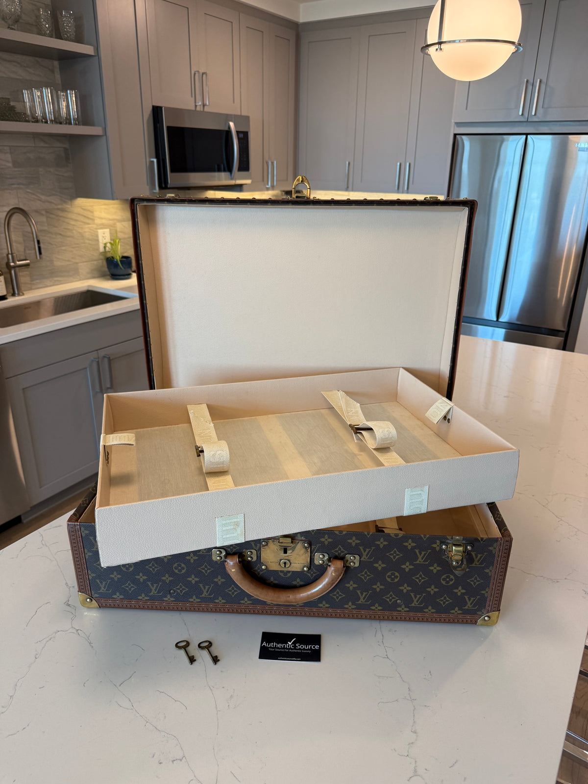 Louis Vuitton Alzer 65 Trunk