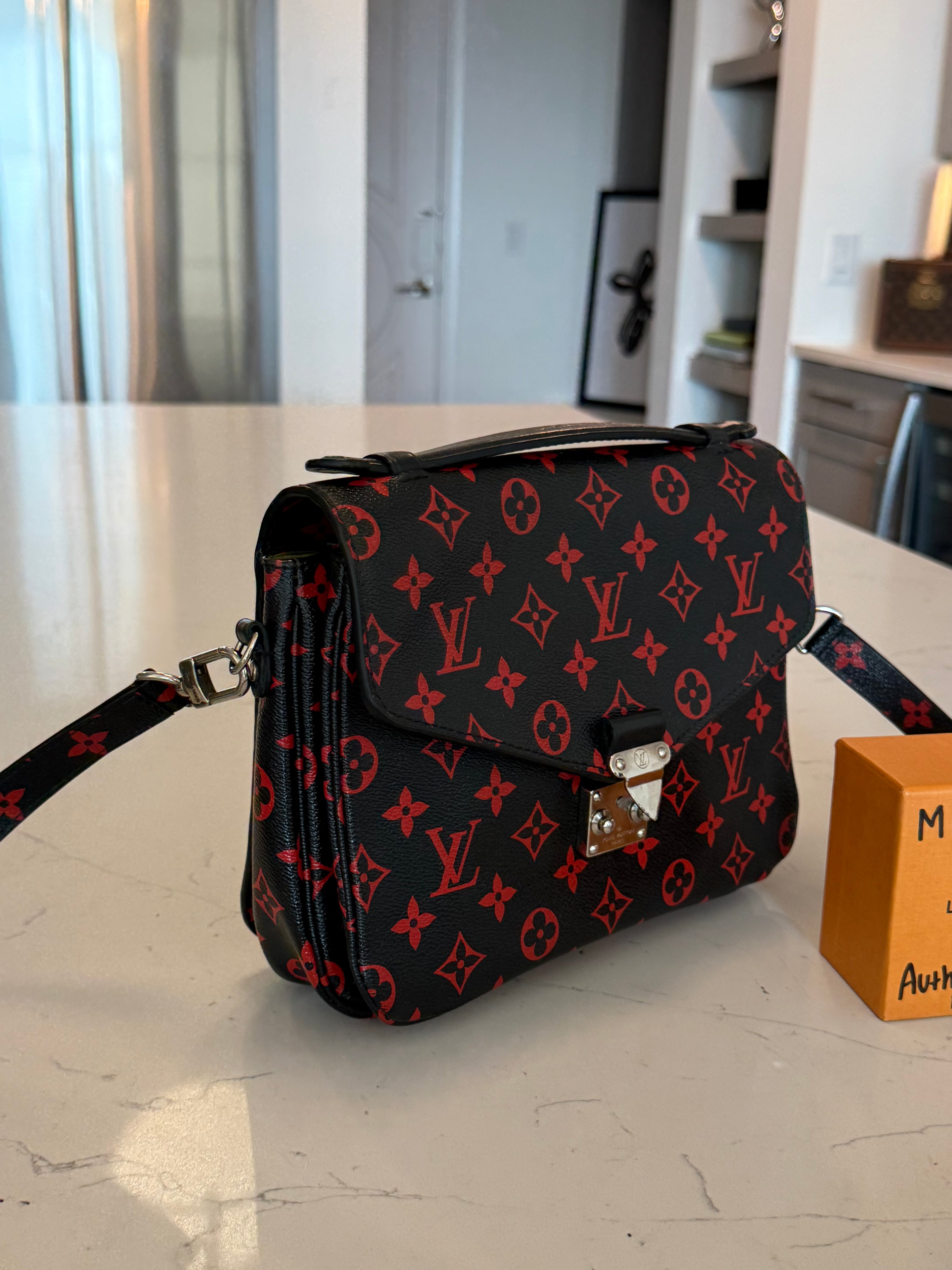 Louis Vuitton Pouchette Métis Infrarouge Limited Edition