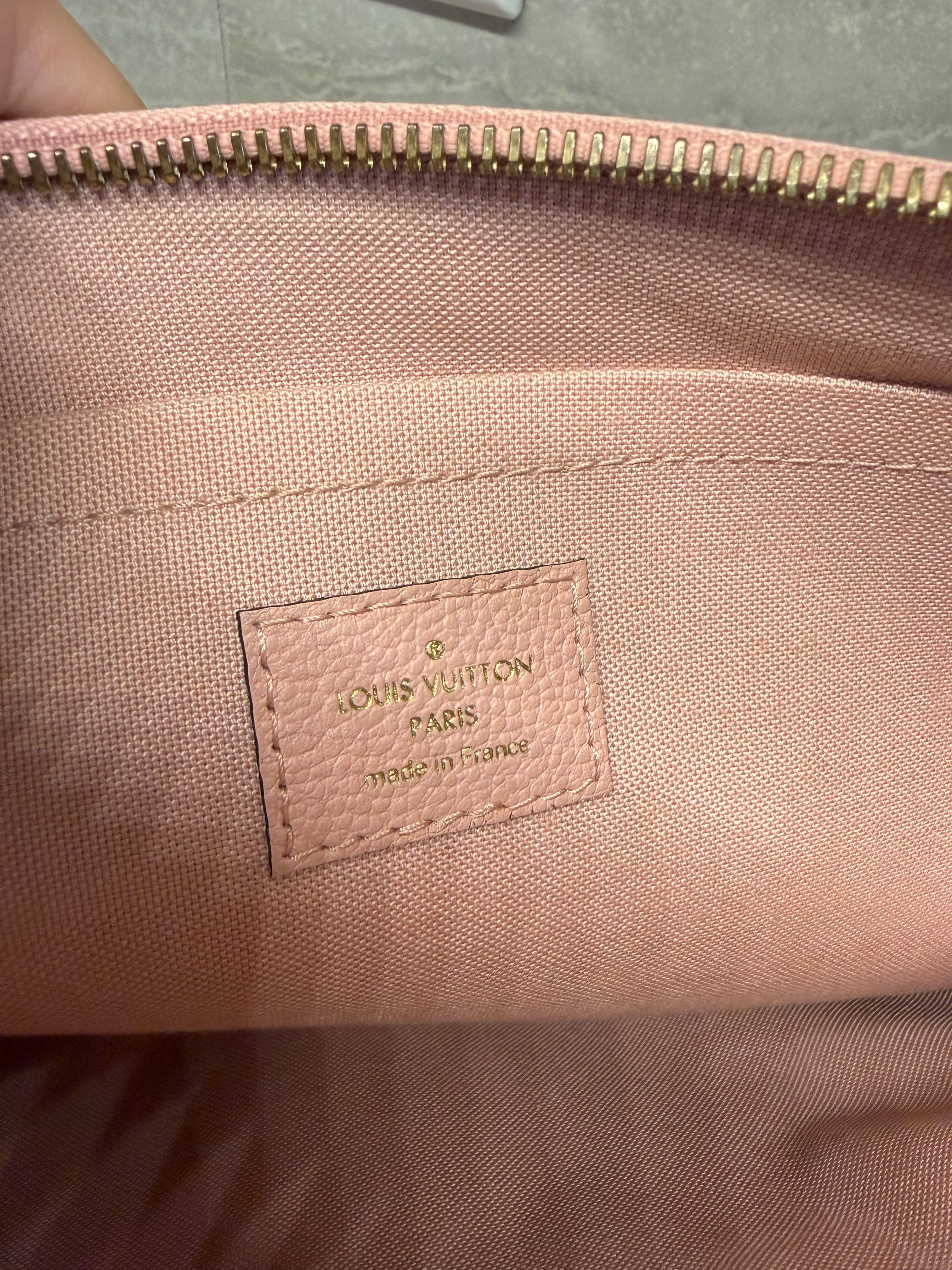 Louis Vuitton Daily Pouch Empreinte Rose