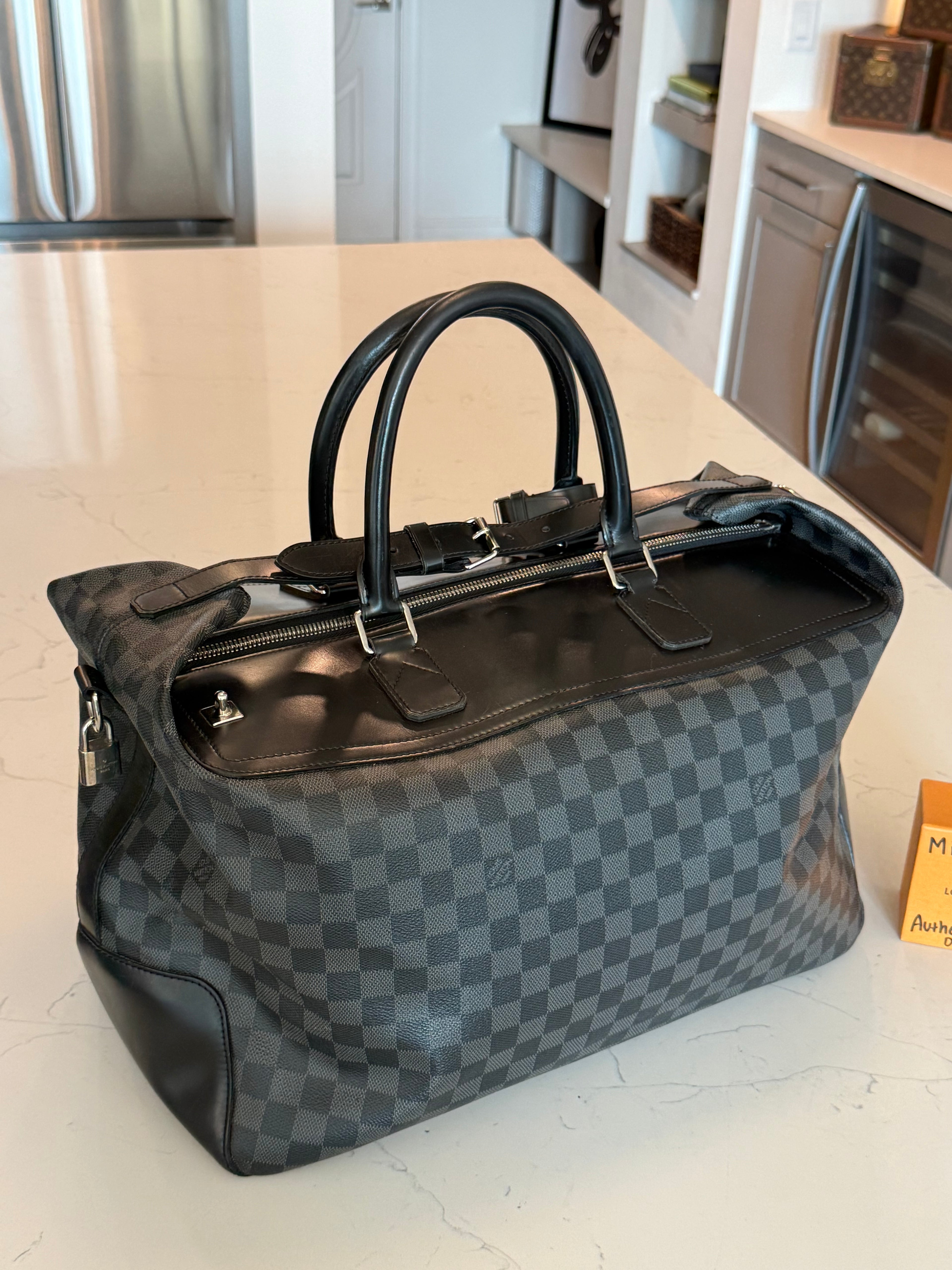 Louis Vuitton Neo Greenwich Damier Graphite