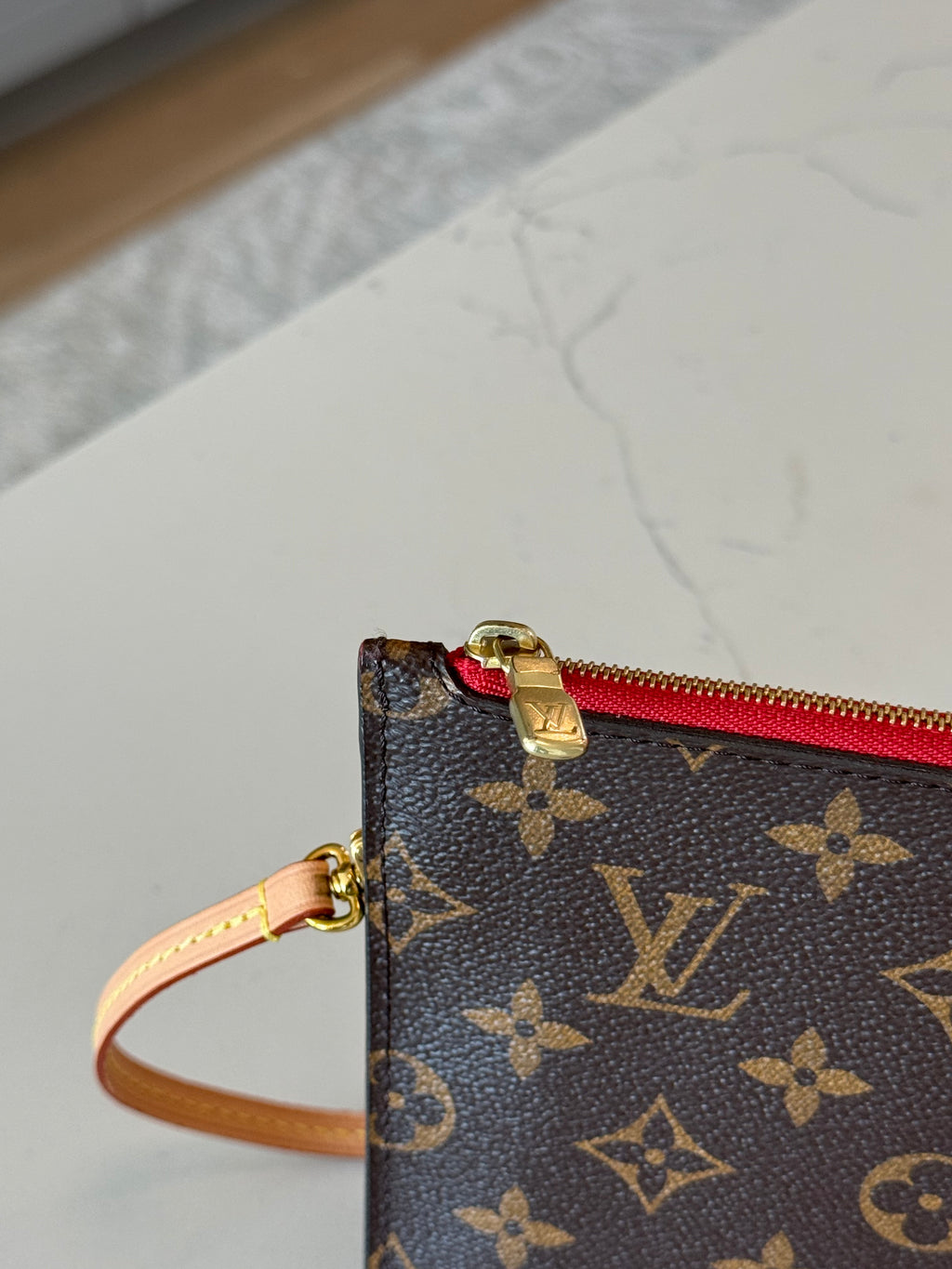 Louis Vuitton Clutch/Pouch