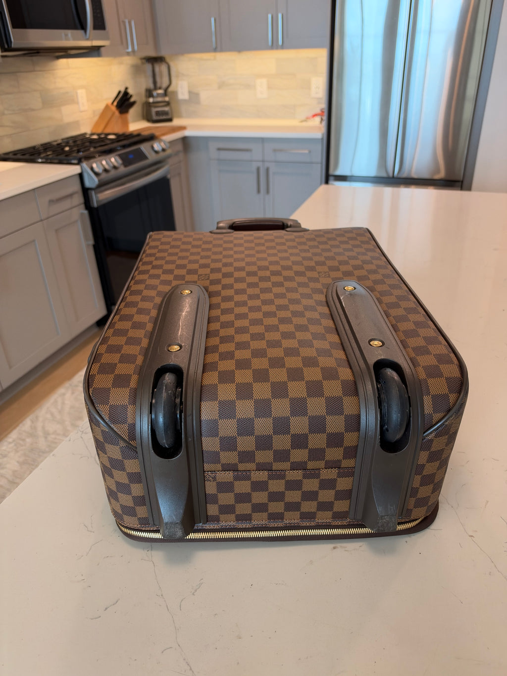 Louis Vuitton - Pegase 55 Rolling Luggage