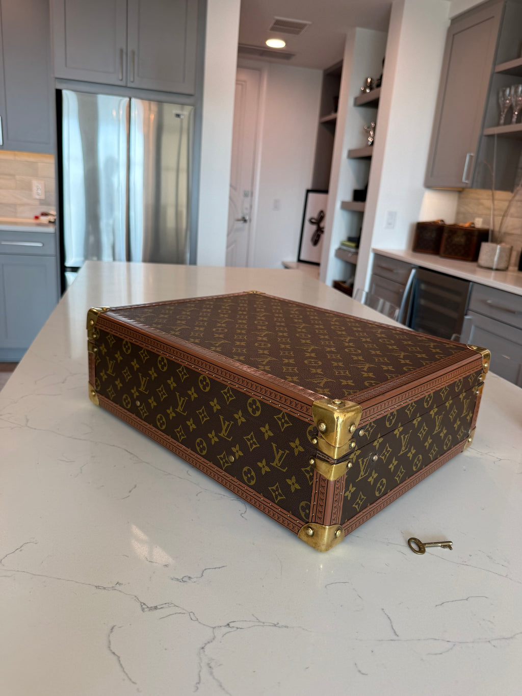 Louis Vuitton Cotteville 45