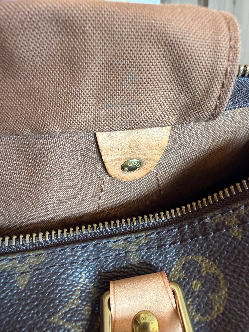 Louis Vuitton Speedy 30