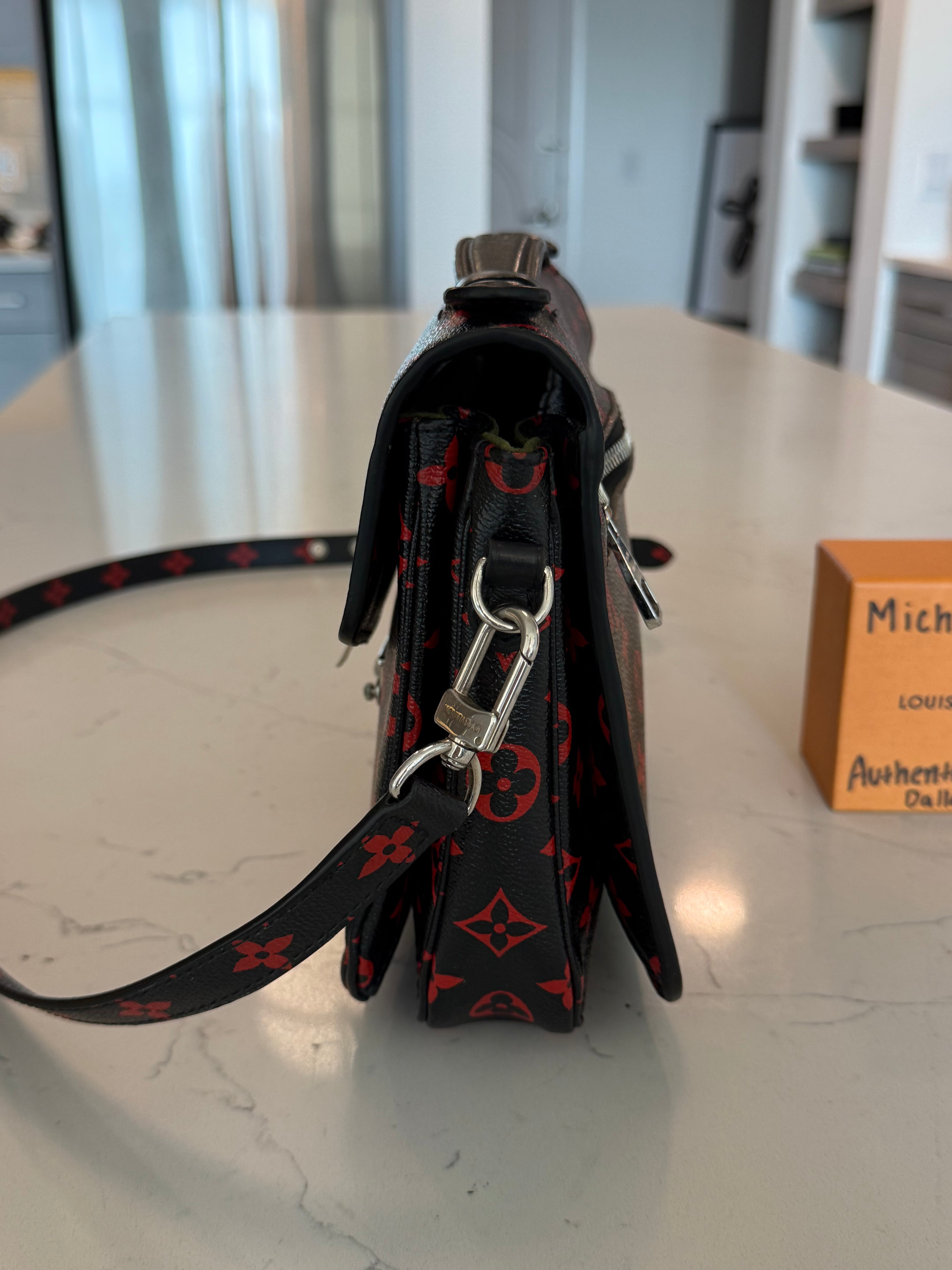 Louis Vuitton Pouchette Métis Infrarouge Limited Edition