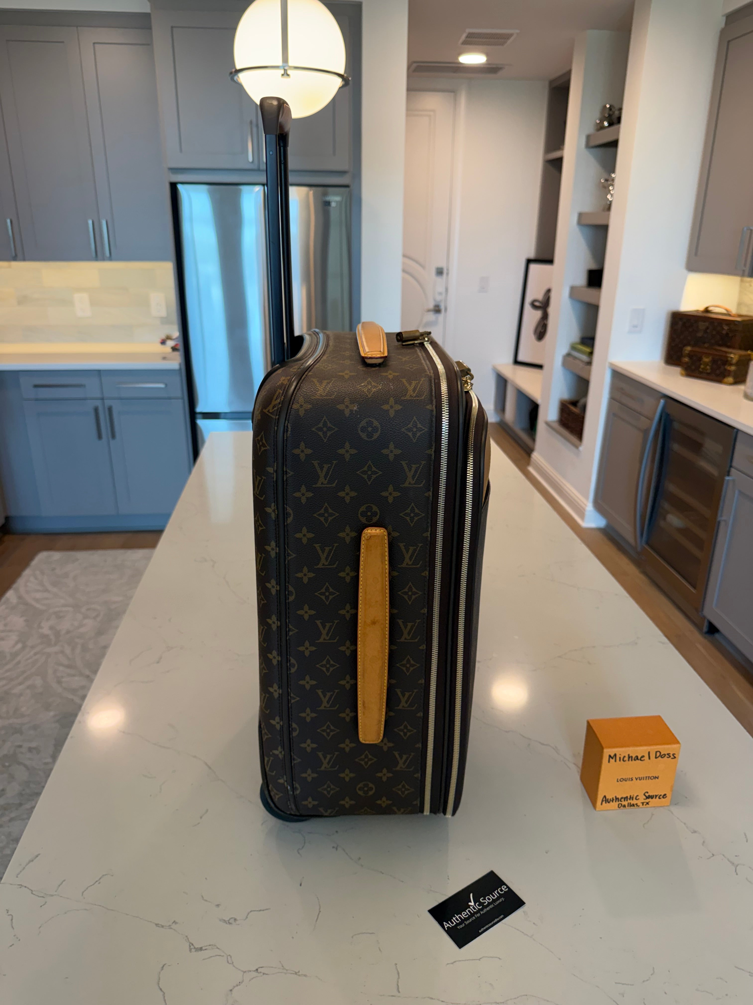 Pegase 55 Business Rolling Luggage