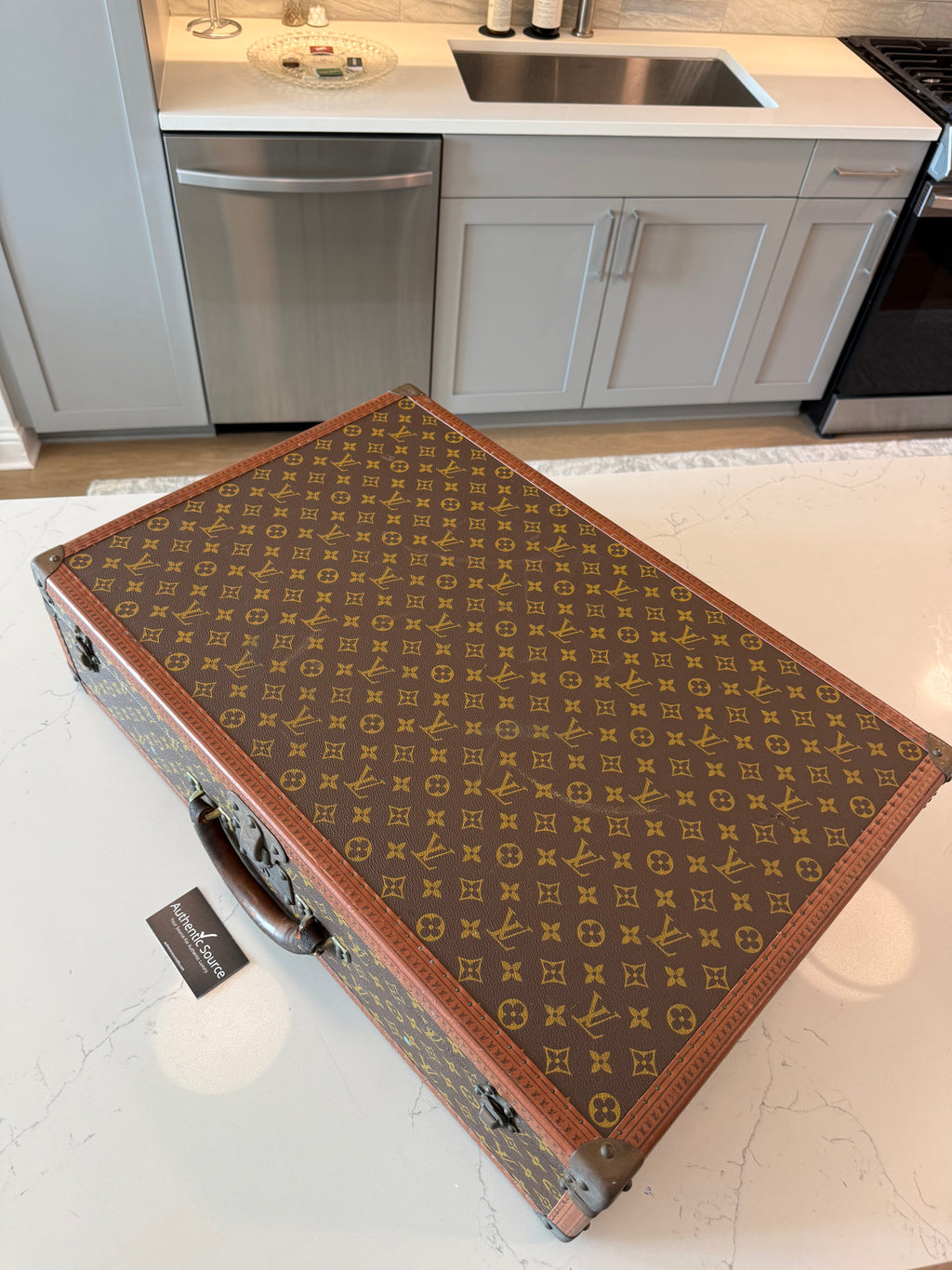 Louis Vuitton Bisten 65 Trunk
