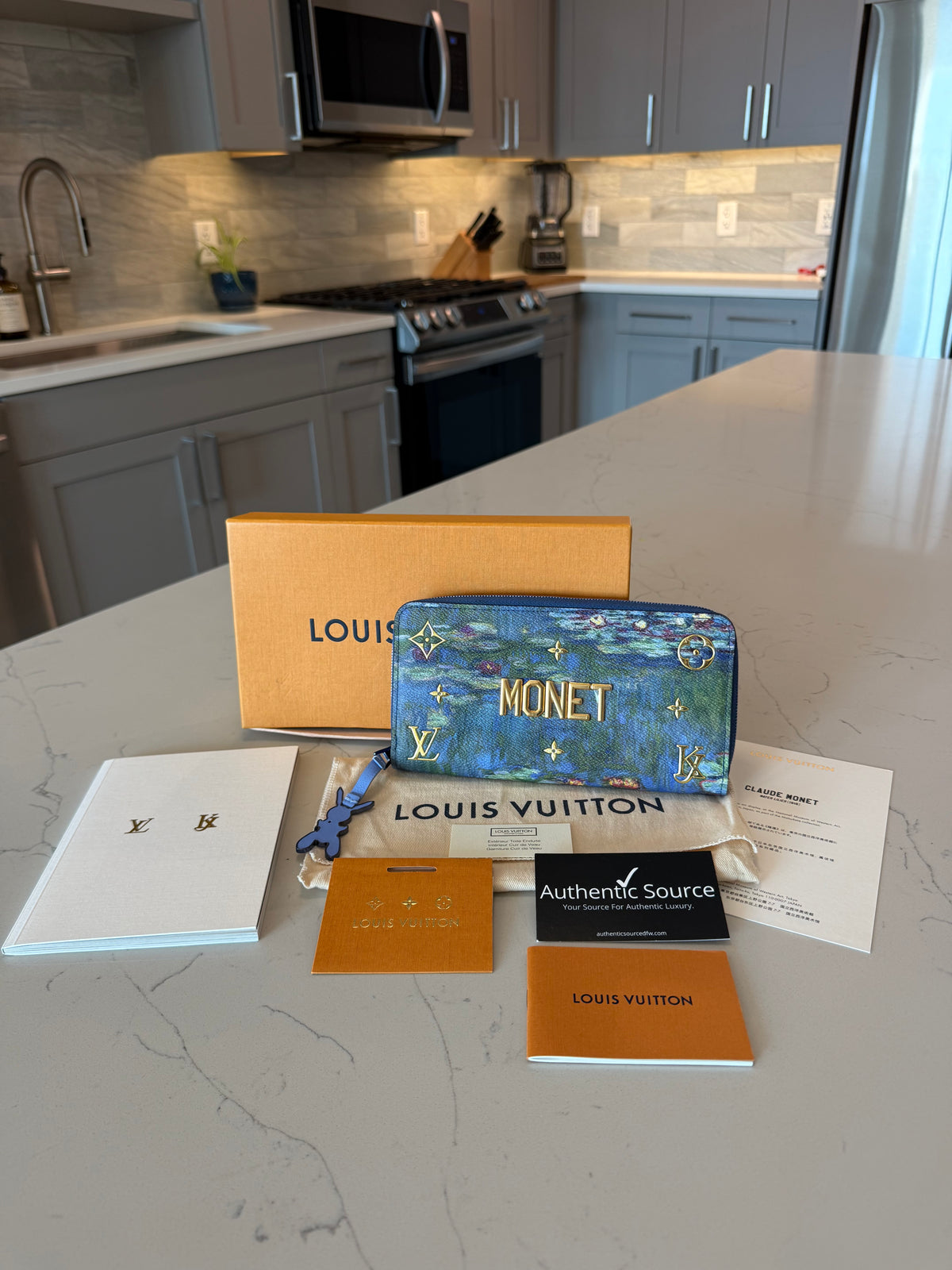Louis Vuitton MONET Zippy Wallet - Masters Collection, Rare