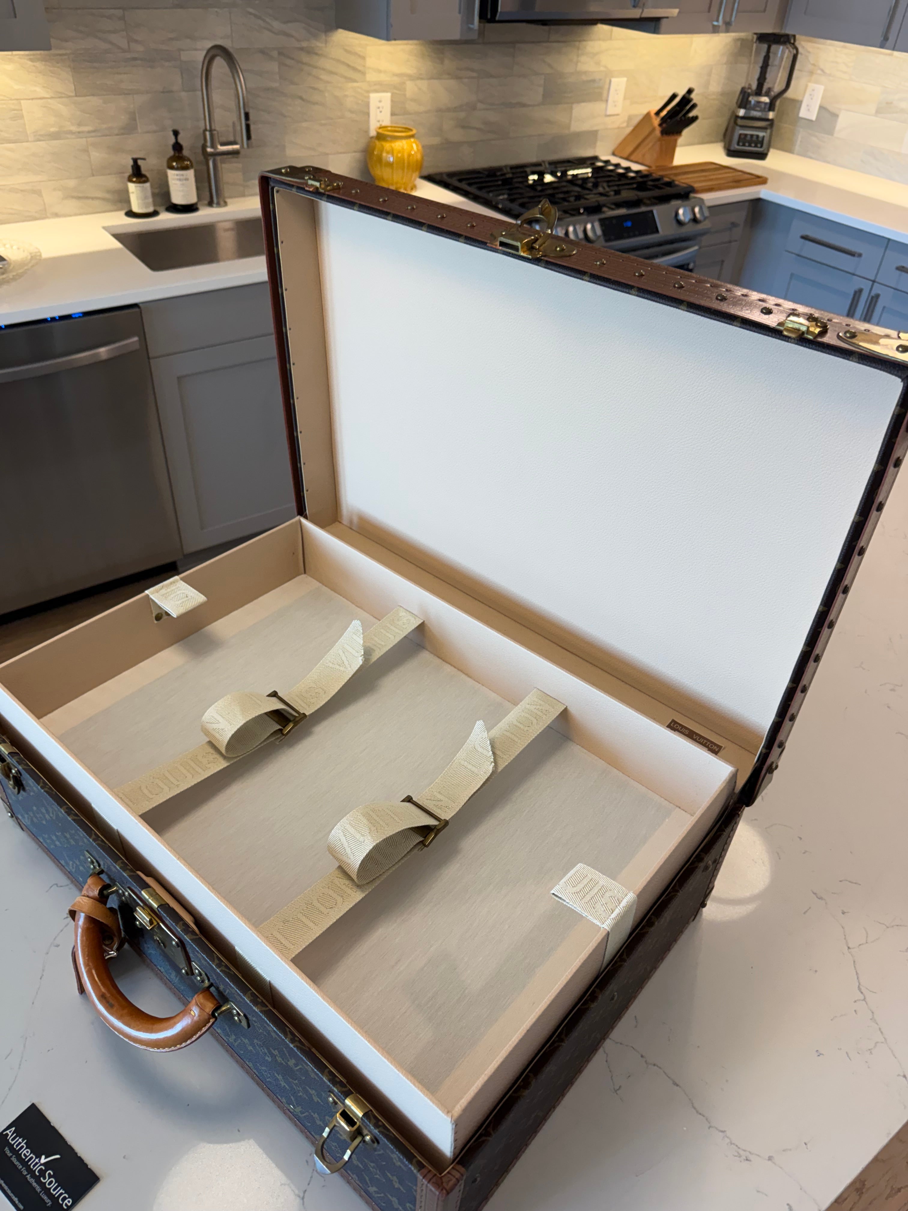 Louis Vuitton Alzer 60 Trunk
