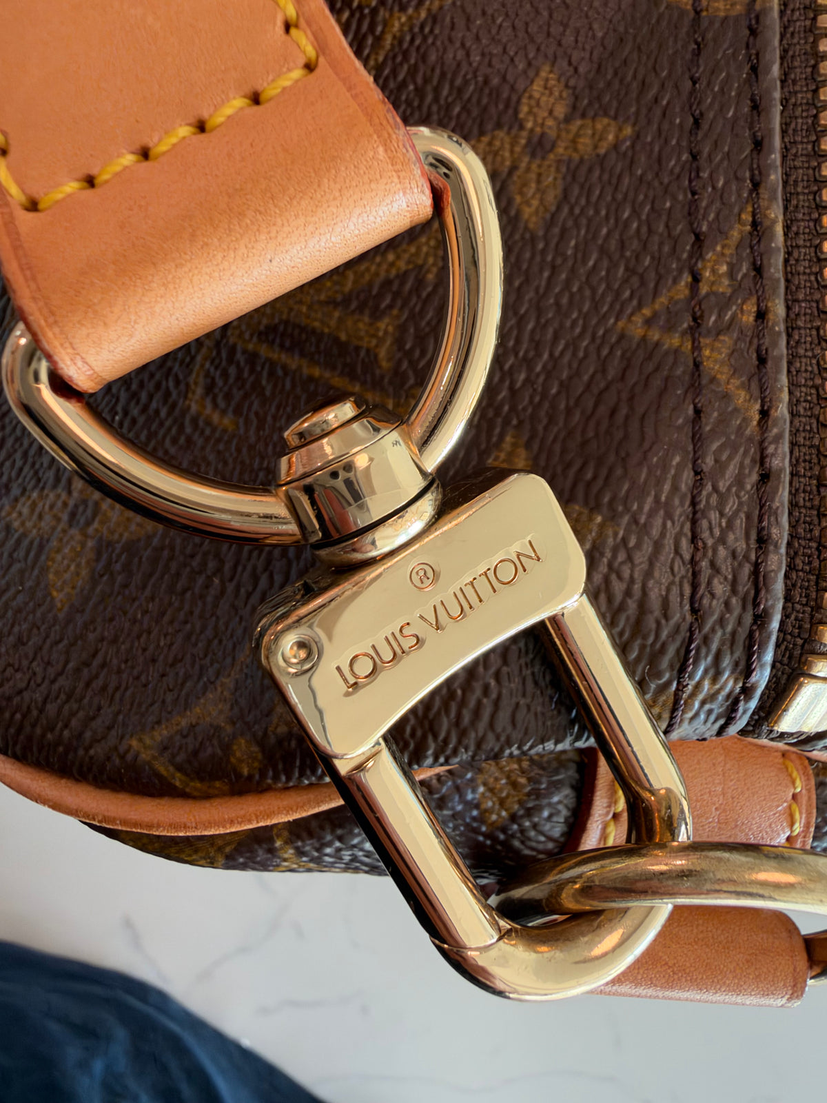 Louis Vuitton Keepall 55 Bandouliere