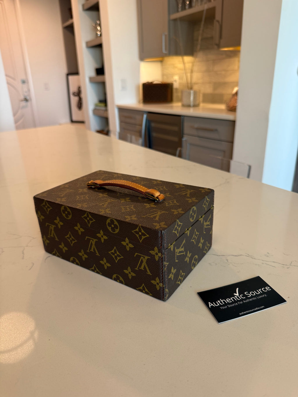 Louis Vuitton Jewelry Accessory Trunk