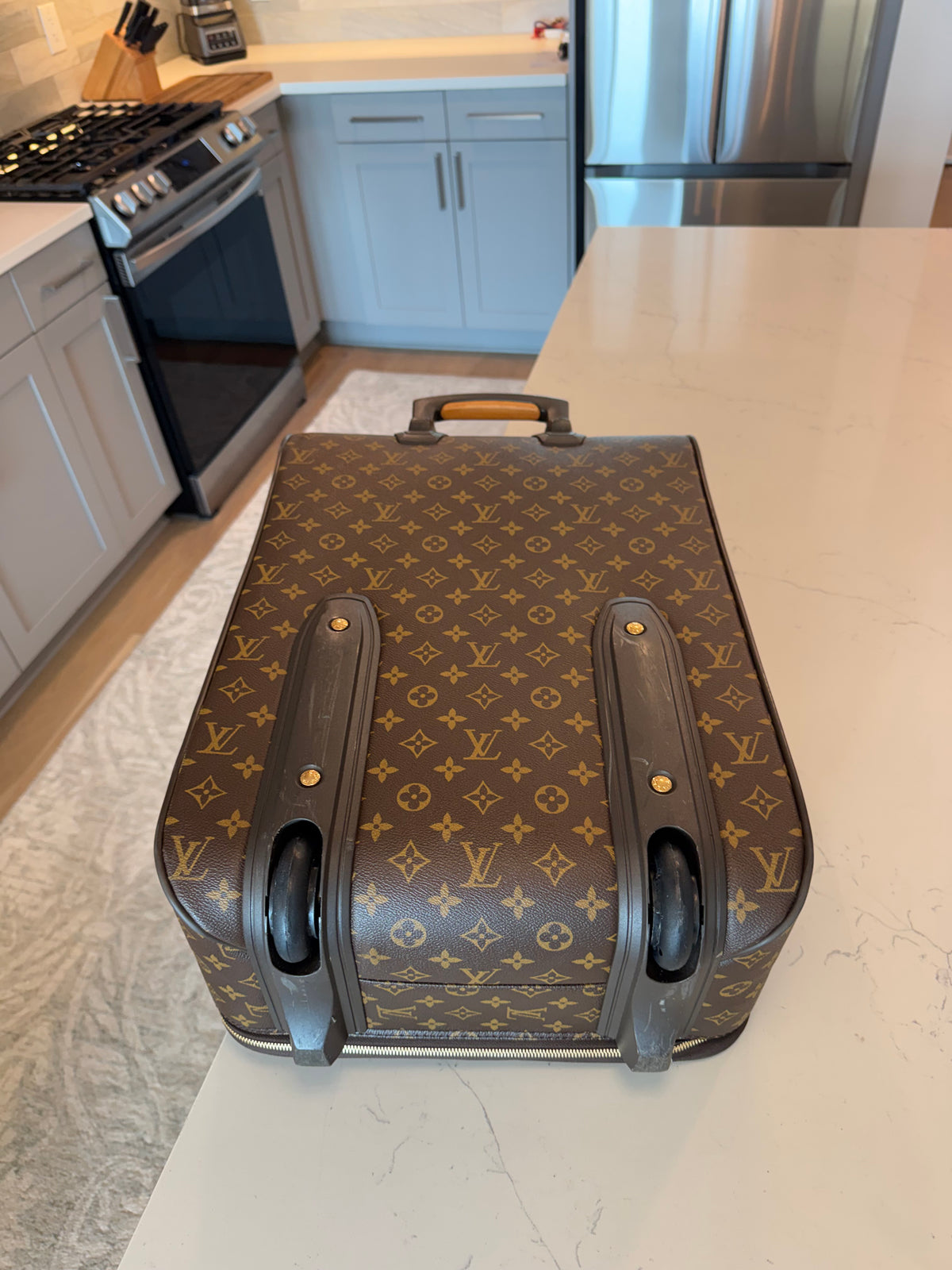 Louis Vuitton Pegase 55 Rolling Luggage