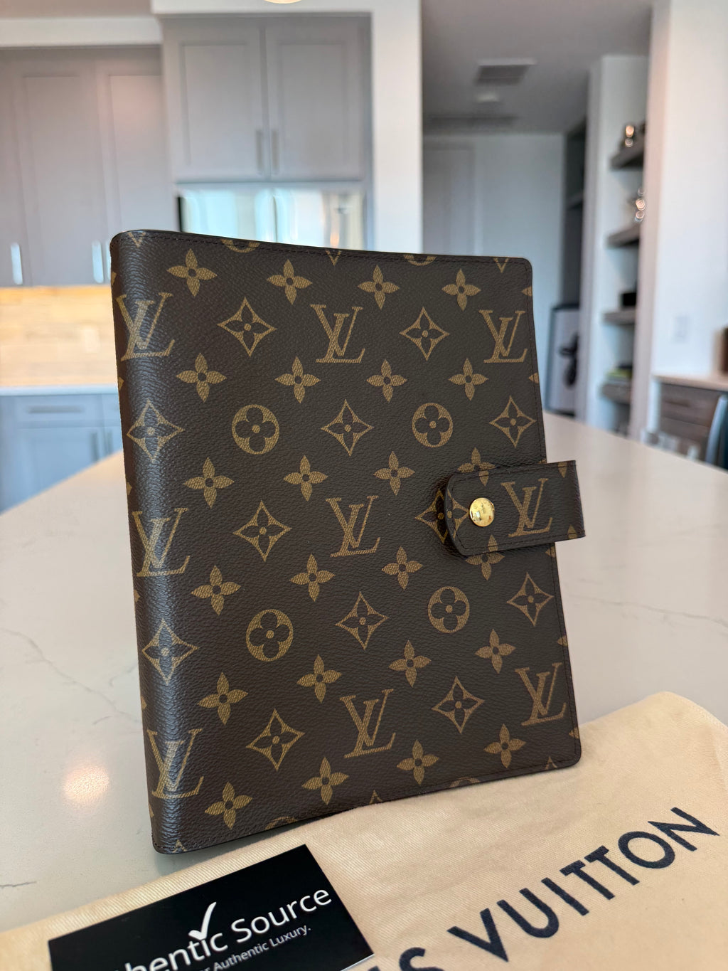 Louis Vuitton Agenda GM (New Model)