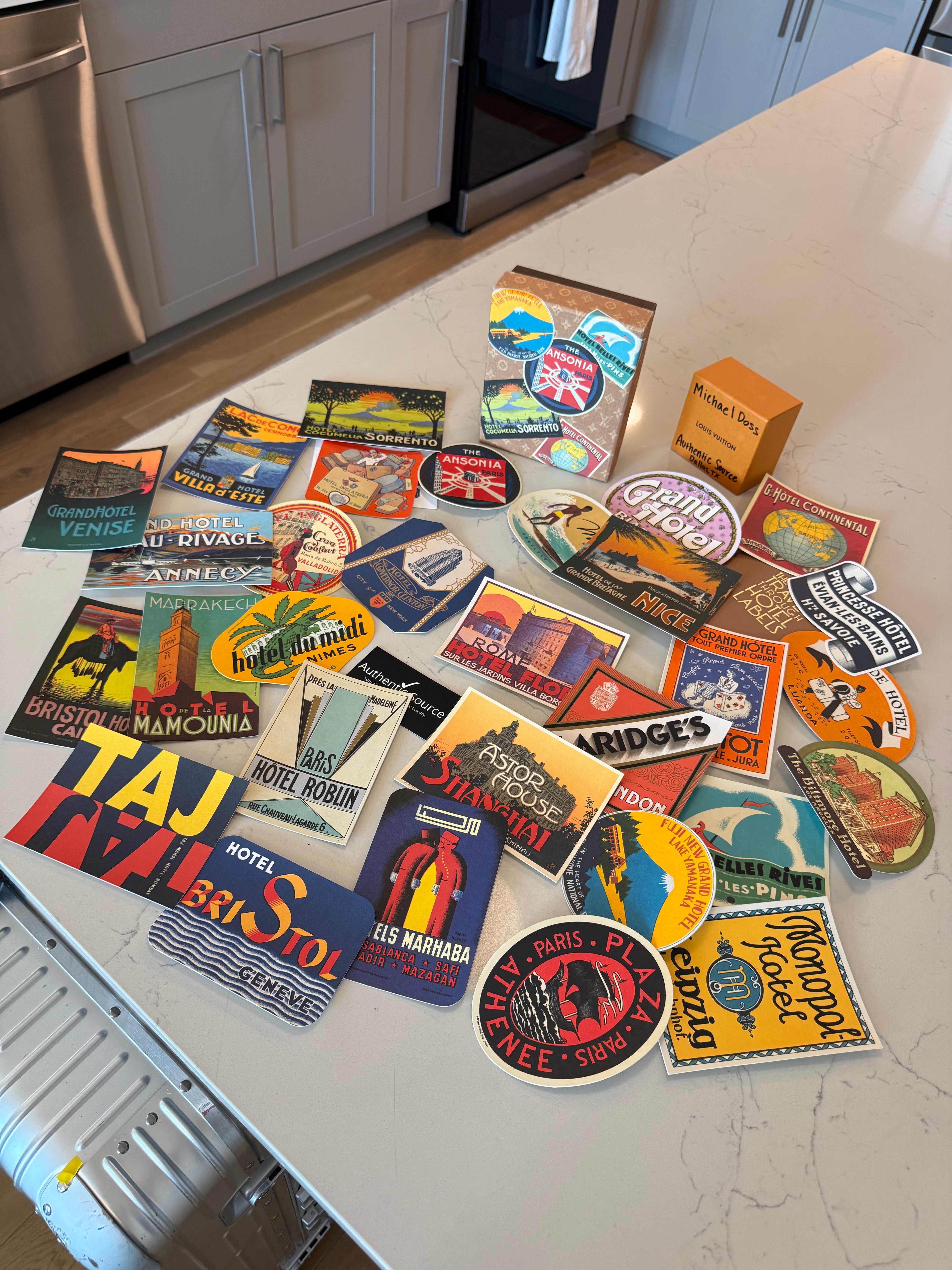 Louis Vuitton Collectors Hotel Post Cards/Stickers