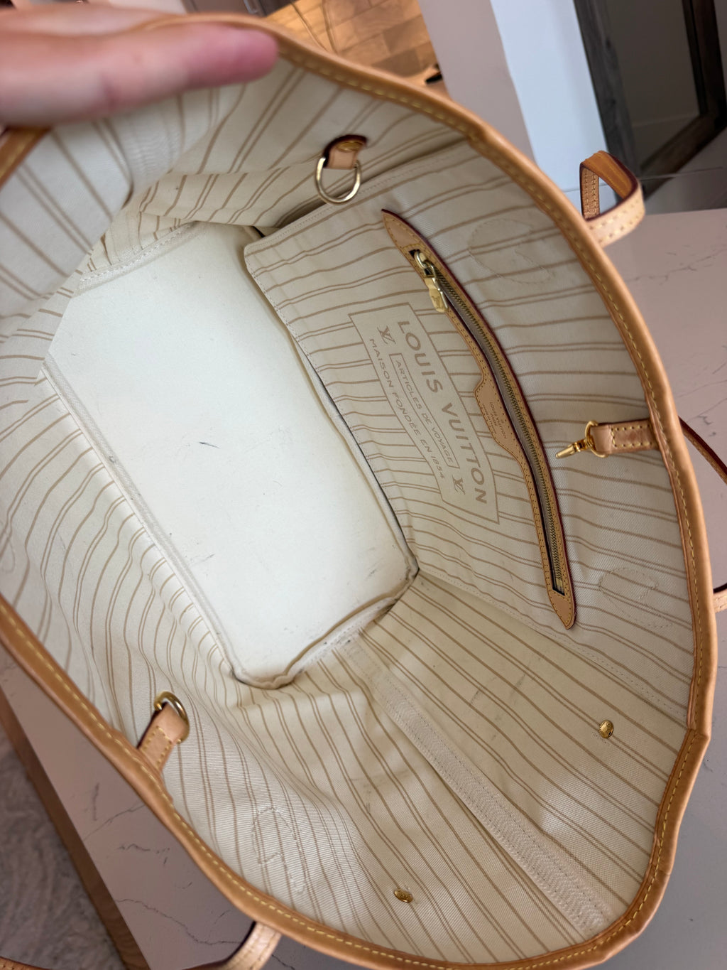 Louis Vuitton Neverfull MM Damier Azur