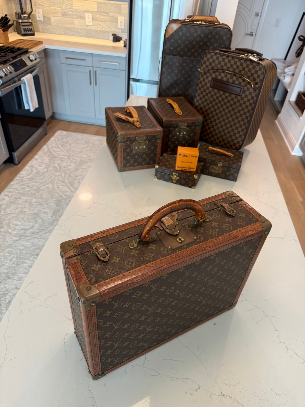 Louis Vuitton Bisten 50 Trunk