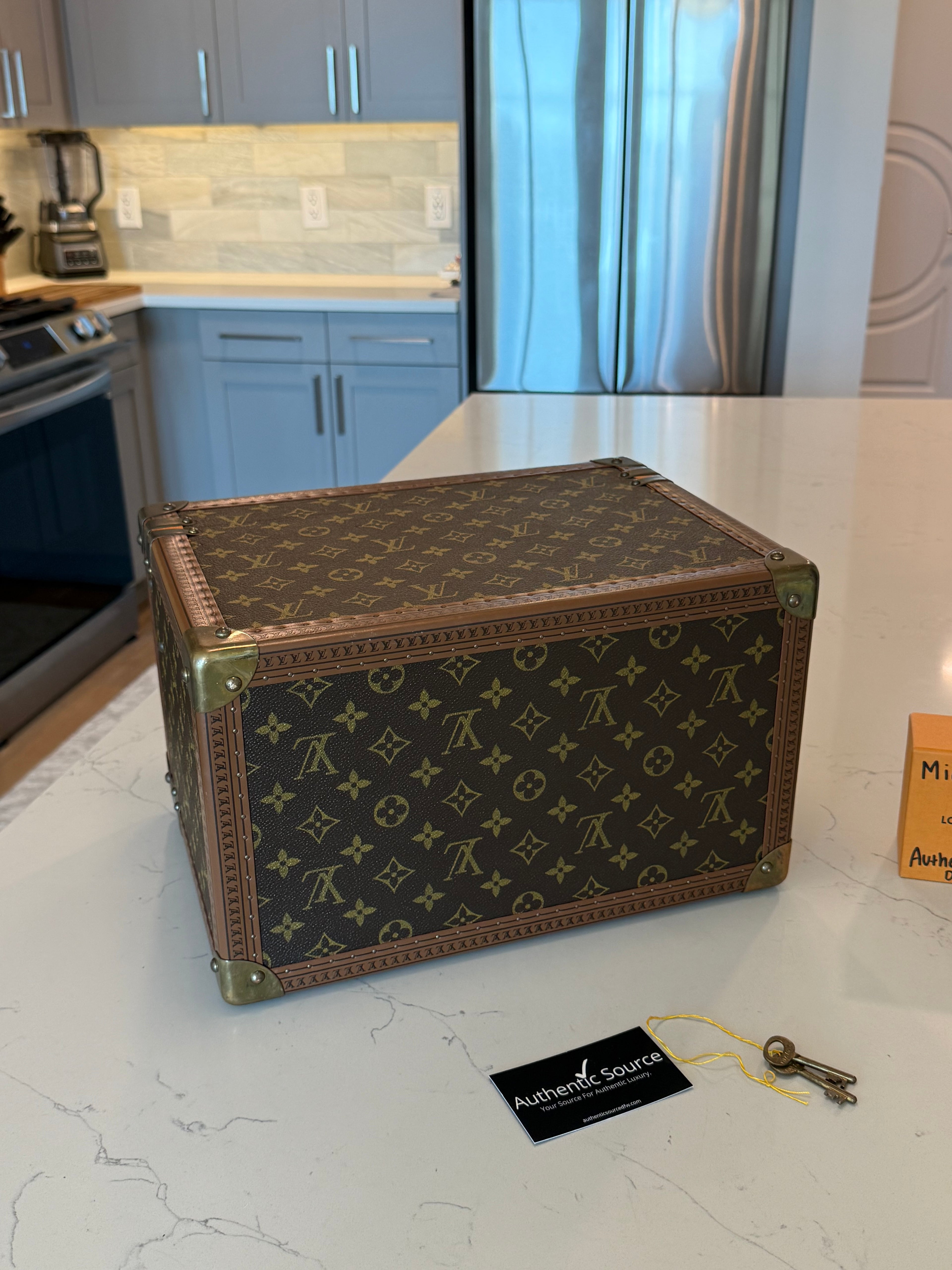 Louis Vuitton Boite Pharmacie Trunk