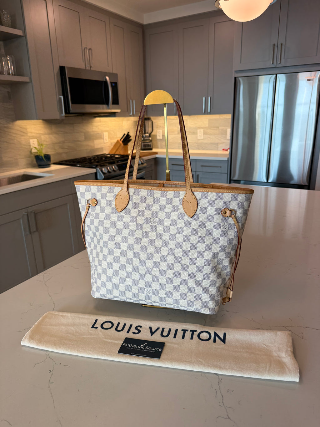 Louis Vuitton Neverfull MM Damier Azur