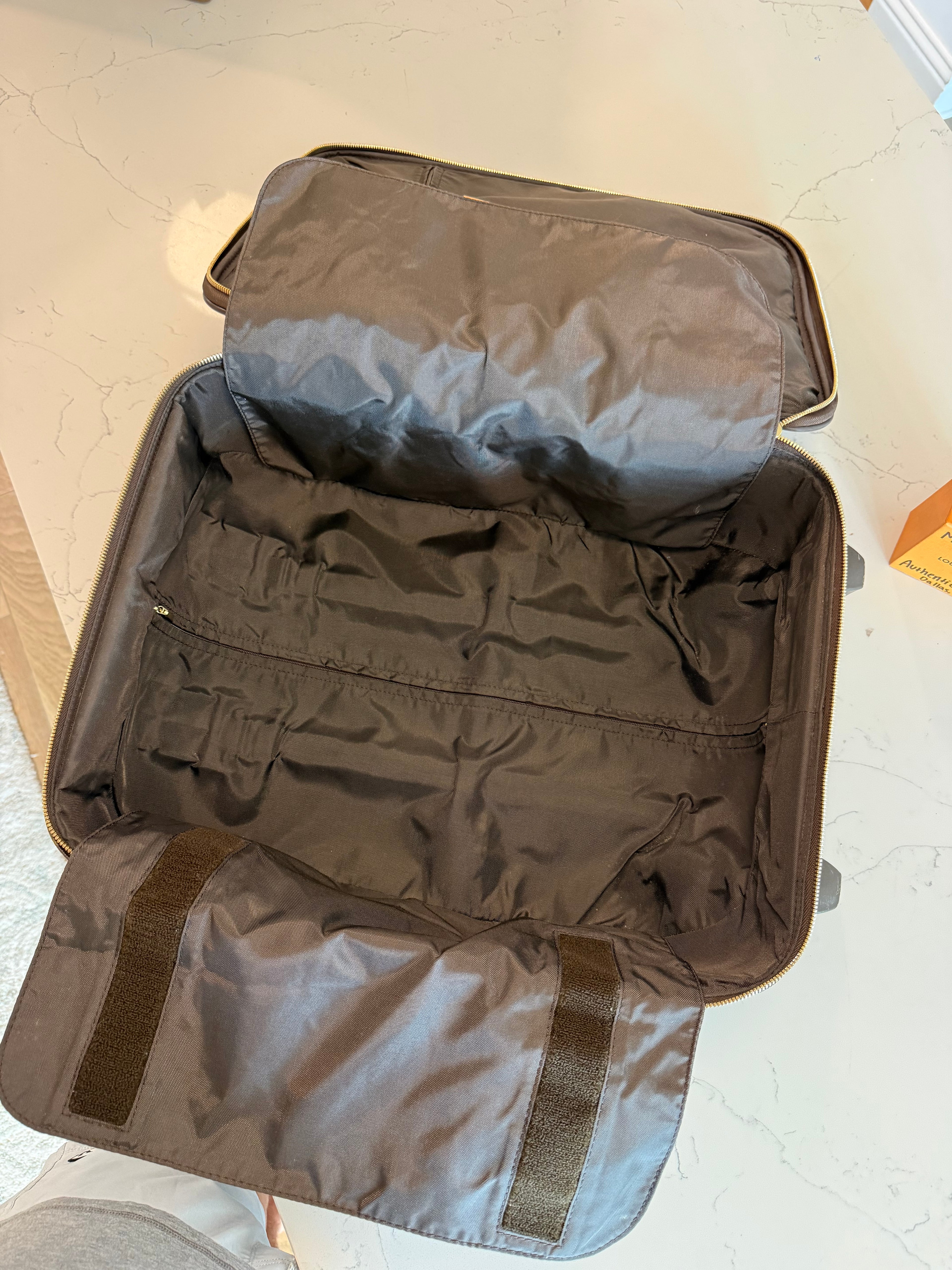 Louis Vuitton Bosphore Trolley 50 Rolling Luggage