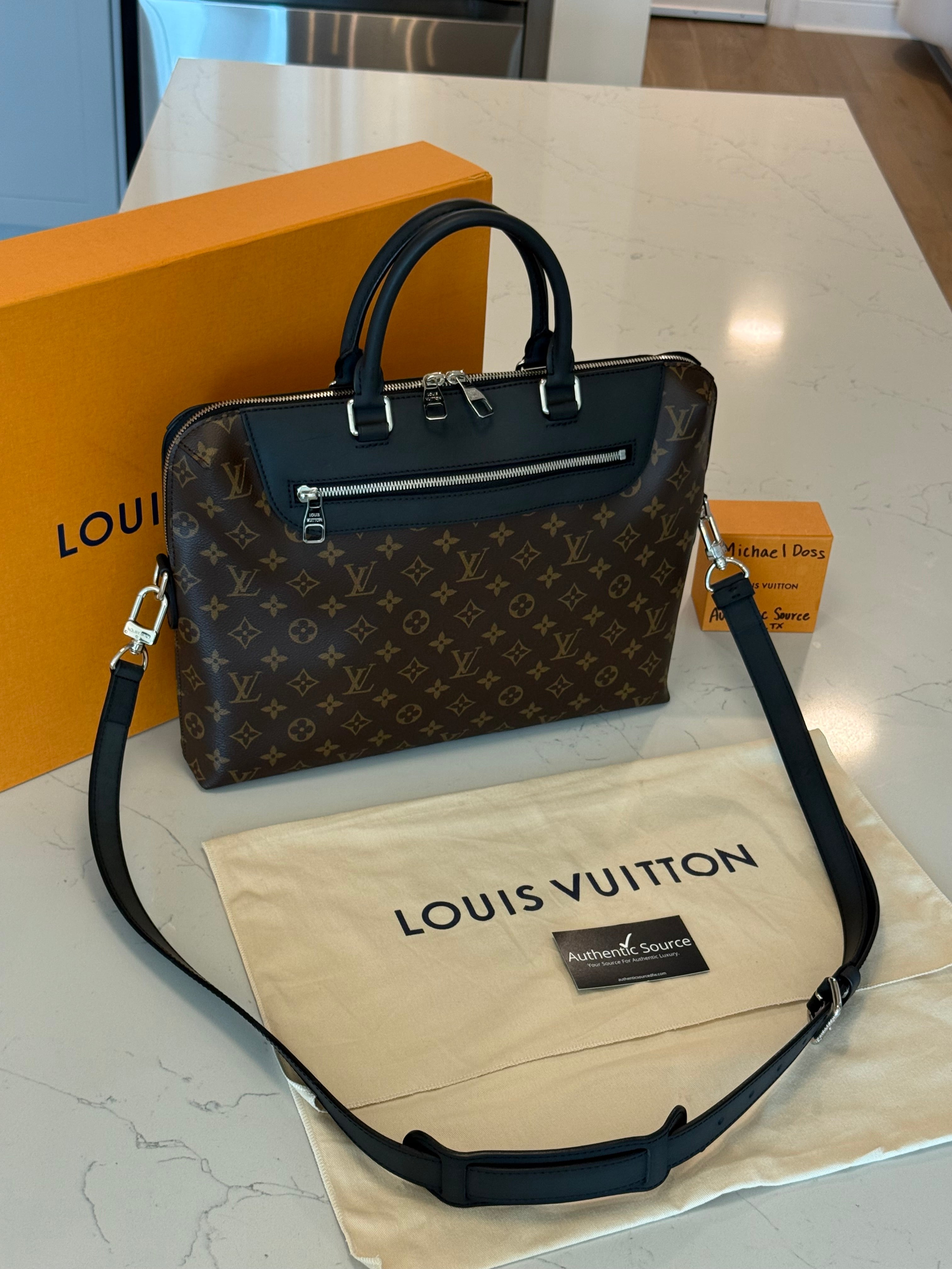 Louis Vuitton Porte-Documents Jour NM Macassar