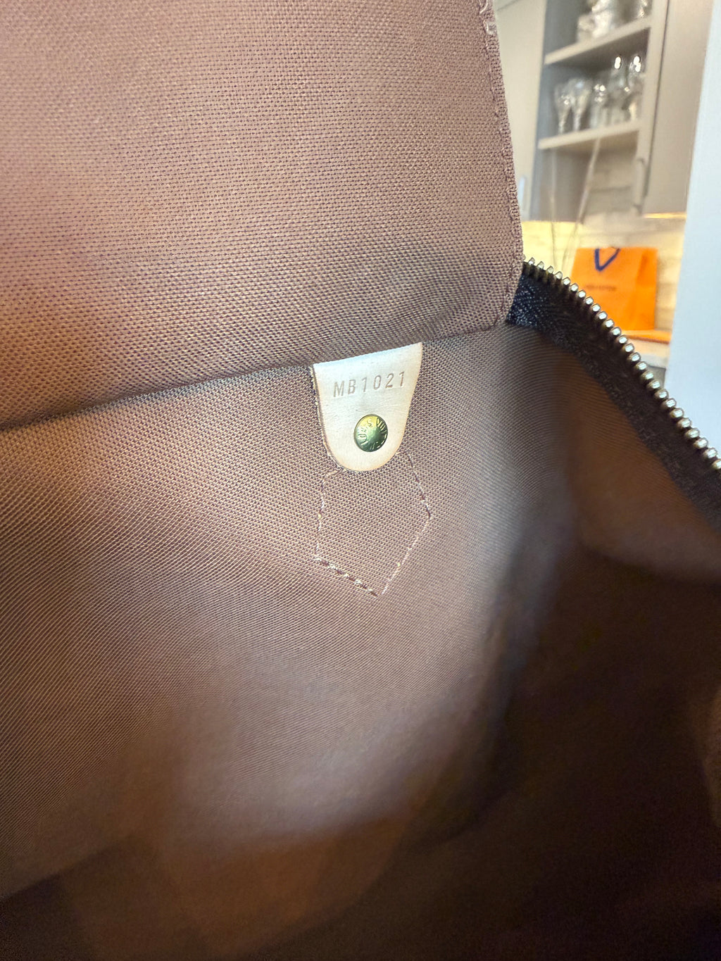 Louis Vuitton Speedy 40 Monogram
