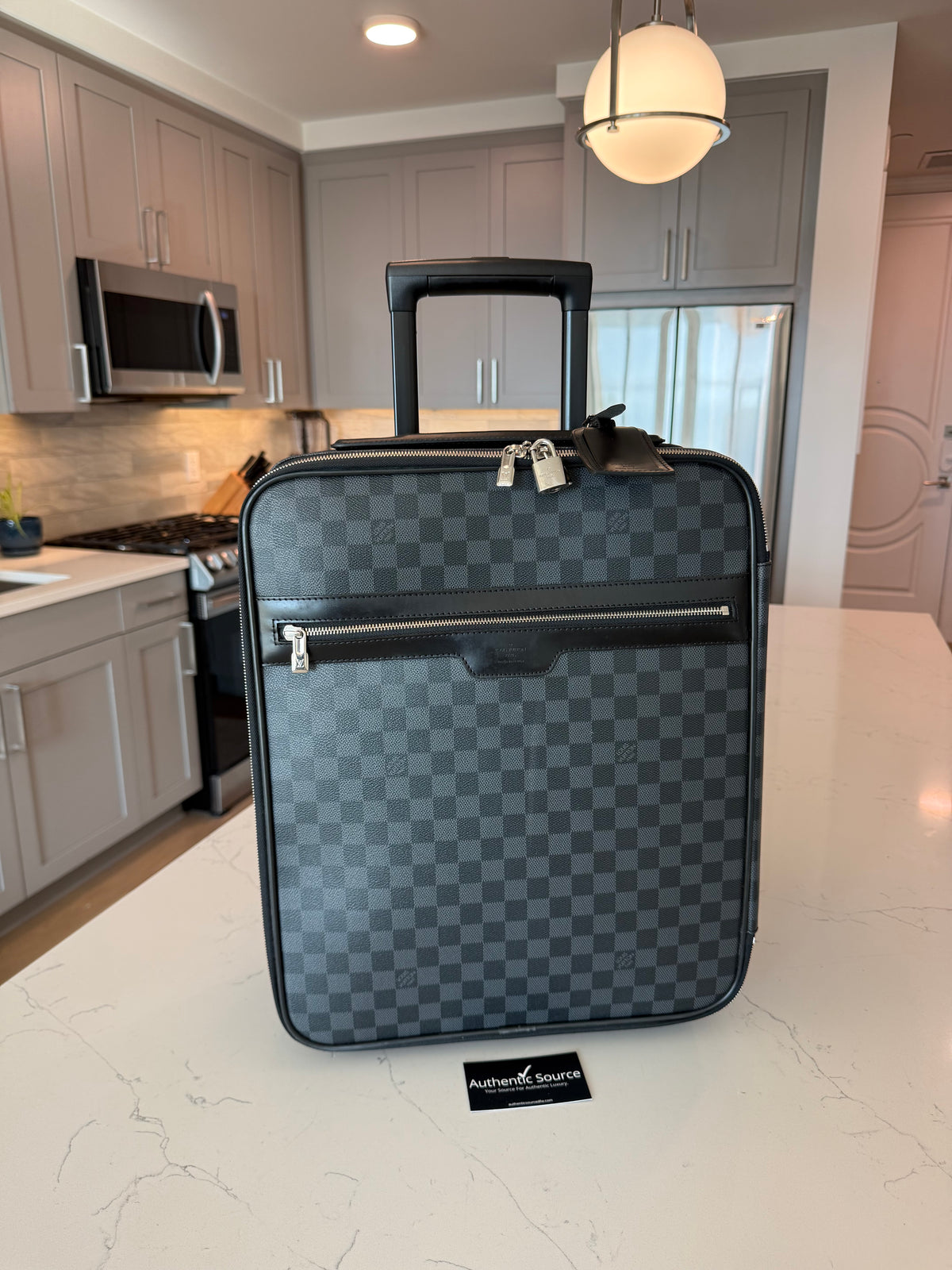 Louis Vuitton Pegase 45 Damier Graphite