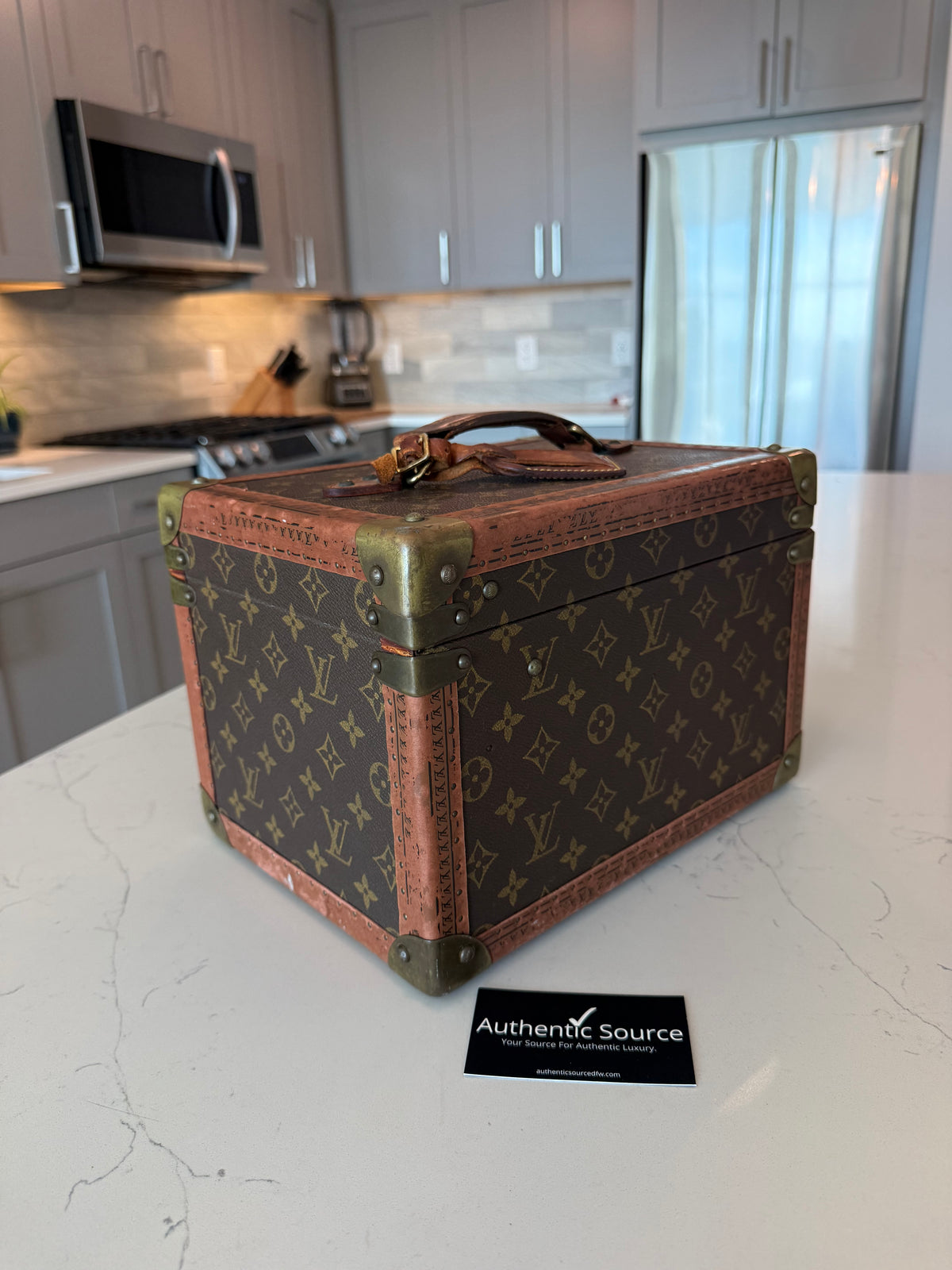 Louis Vuitton Boite Falcons Vanity Trunk