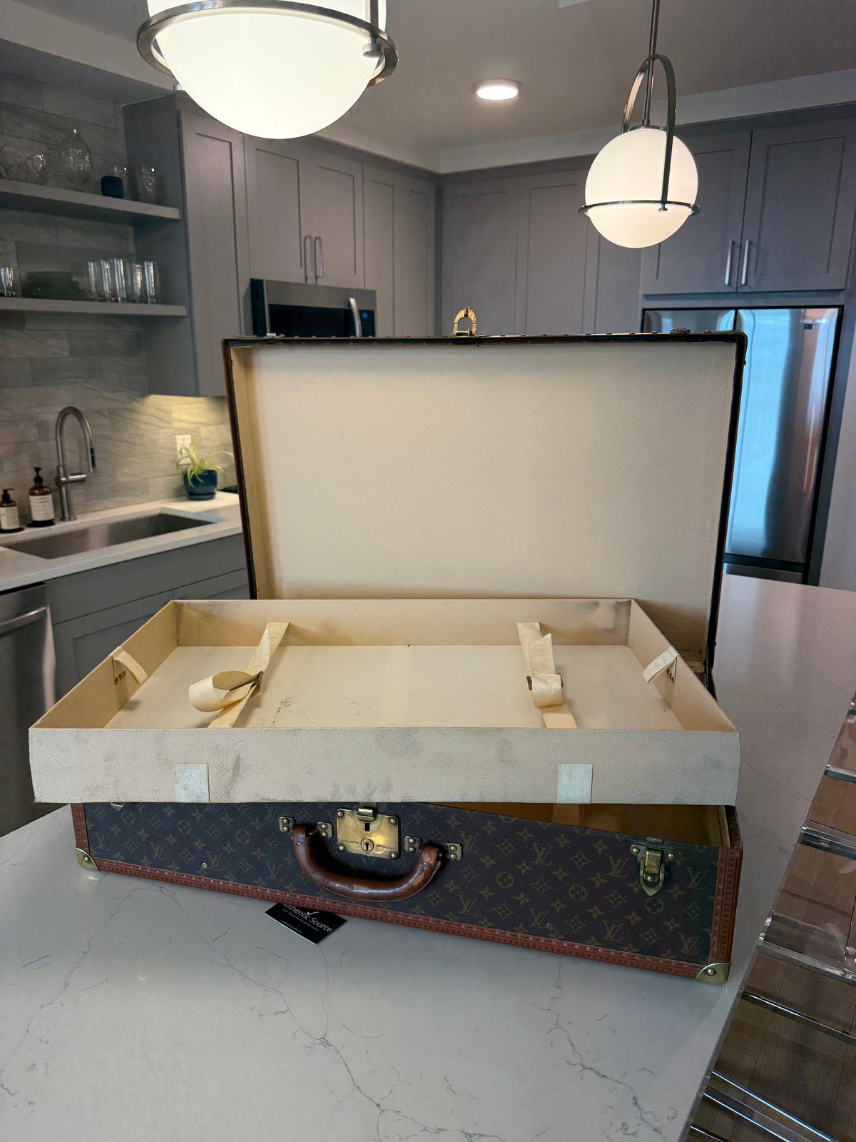Louis Vuitton Alzer 80 Trunk