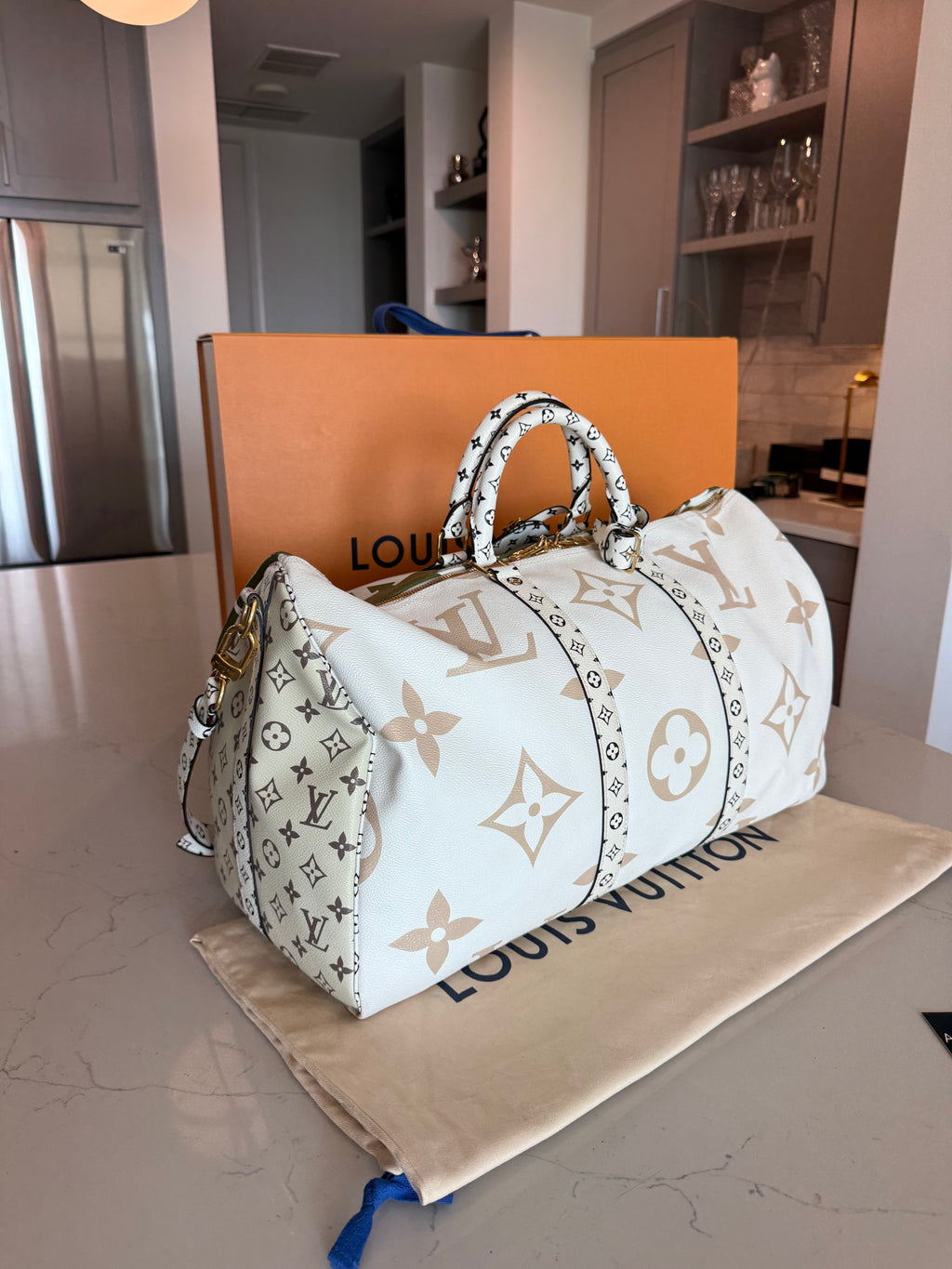 Louis Vuitton Keepall 50 Bandouliere Giant Khaki
