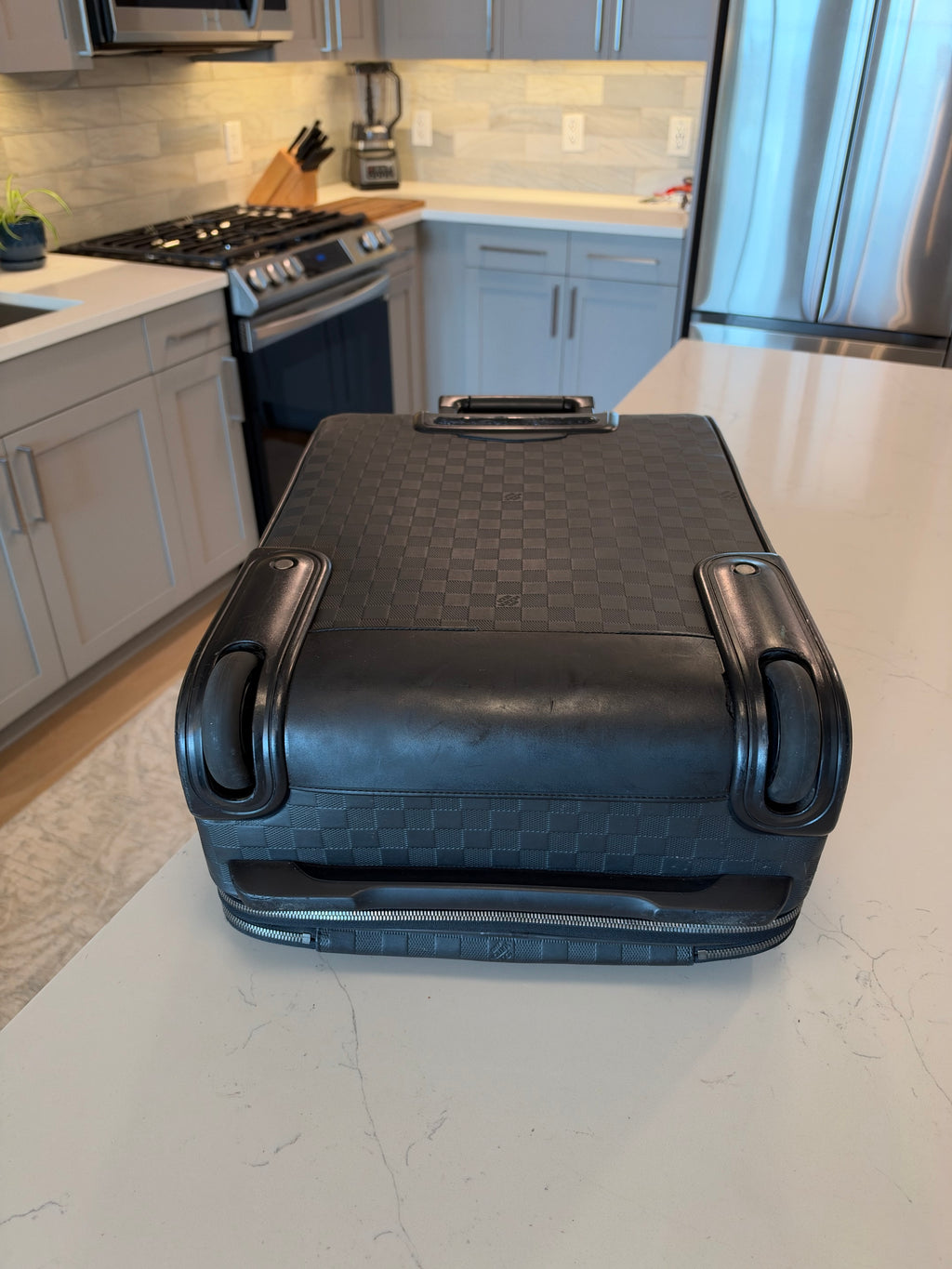 Rare Louis Vuitton - Pegase 55 Damier Infini Rolling Luggage